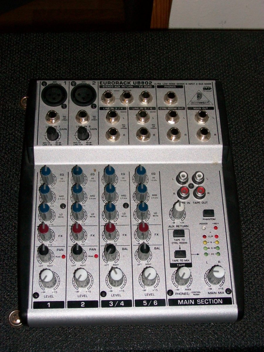 Eurorack ub802 как подключить к компьютеру