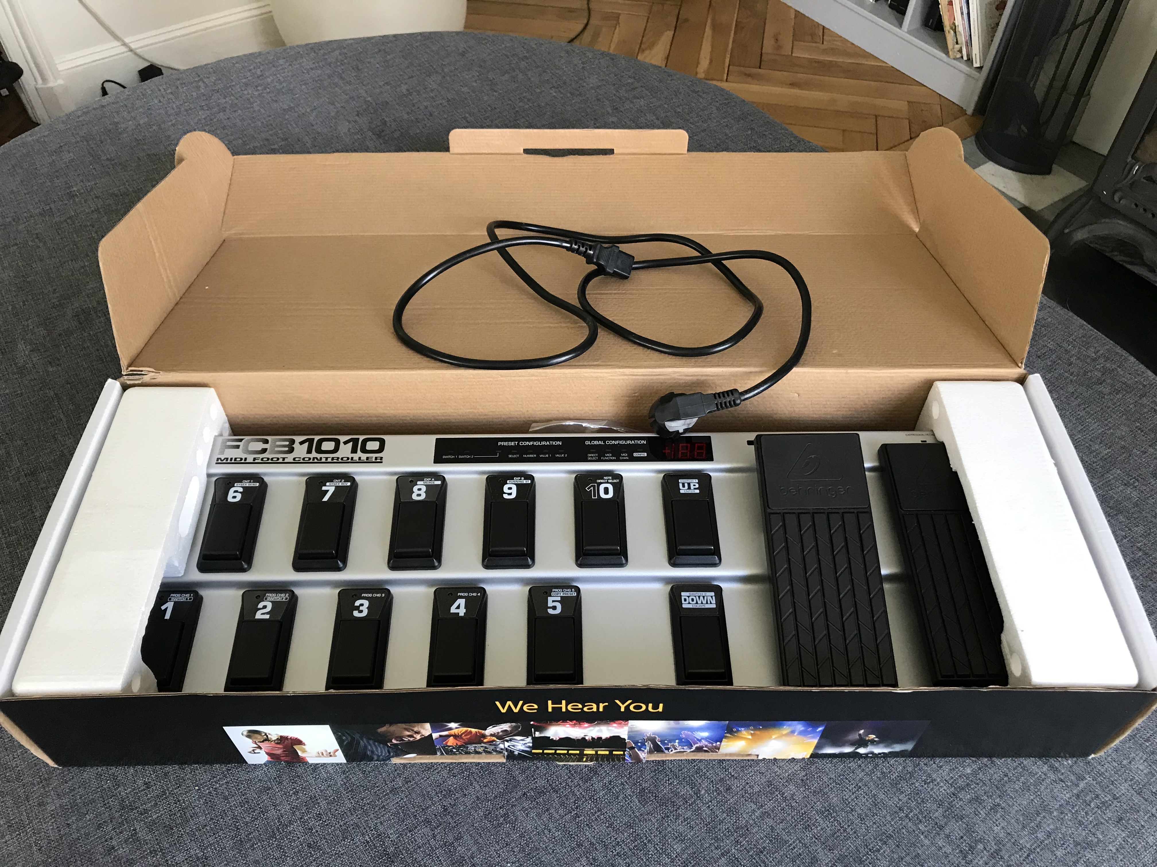 FCB1010 Midi Foot Controller Behringer Audiofanzine