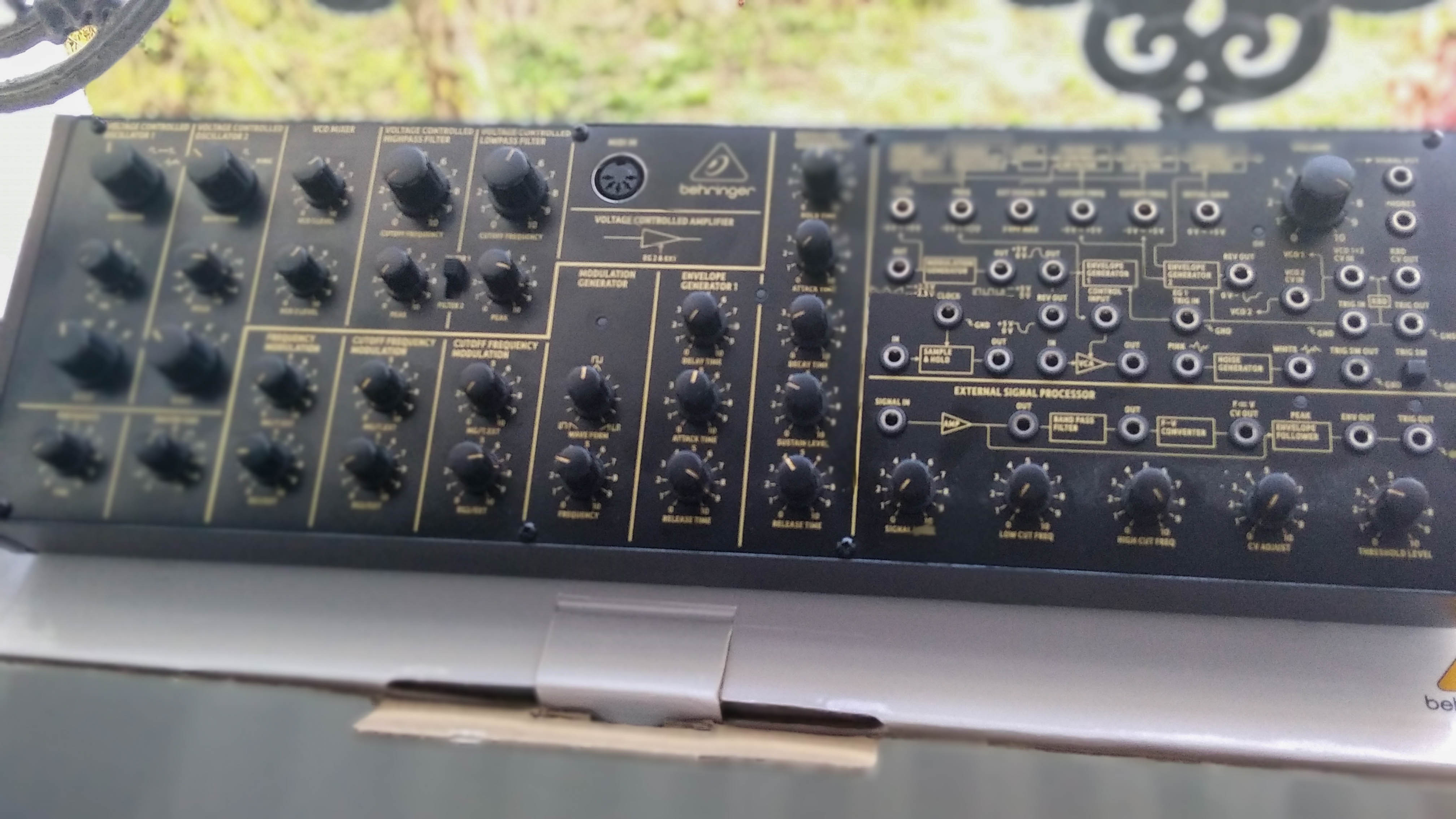 K-2 - Behringer K-2 - Audiofanzine