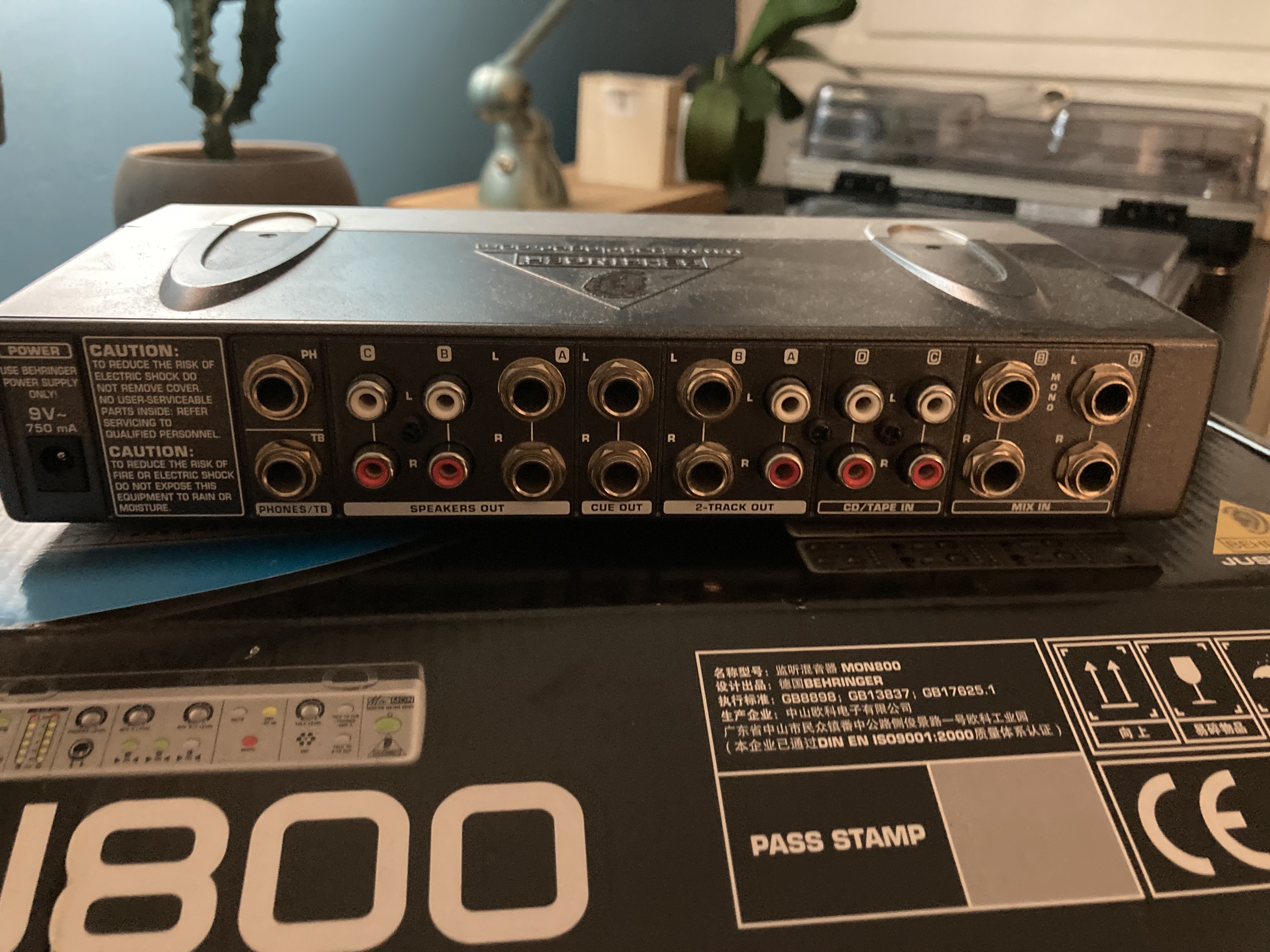 behringer minimon mon800 manual