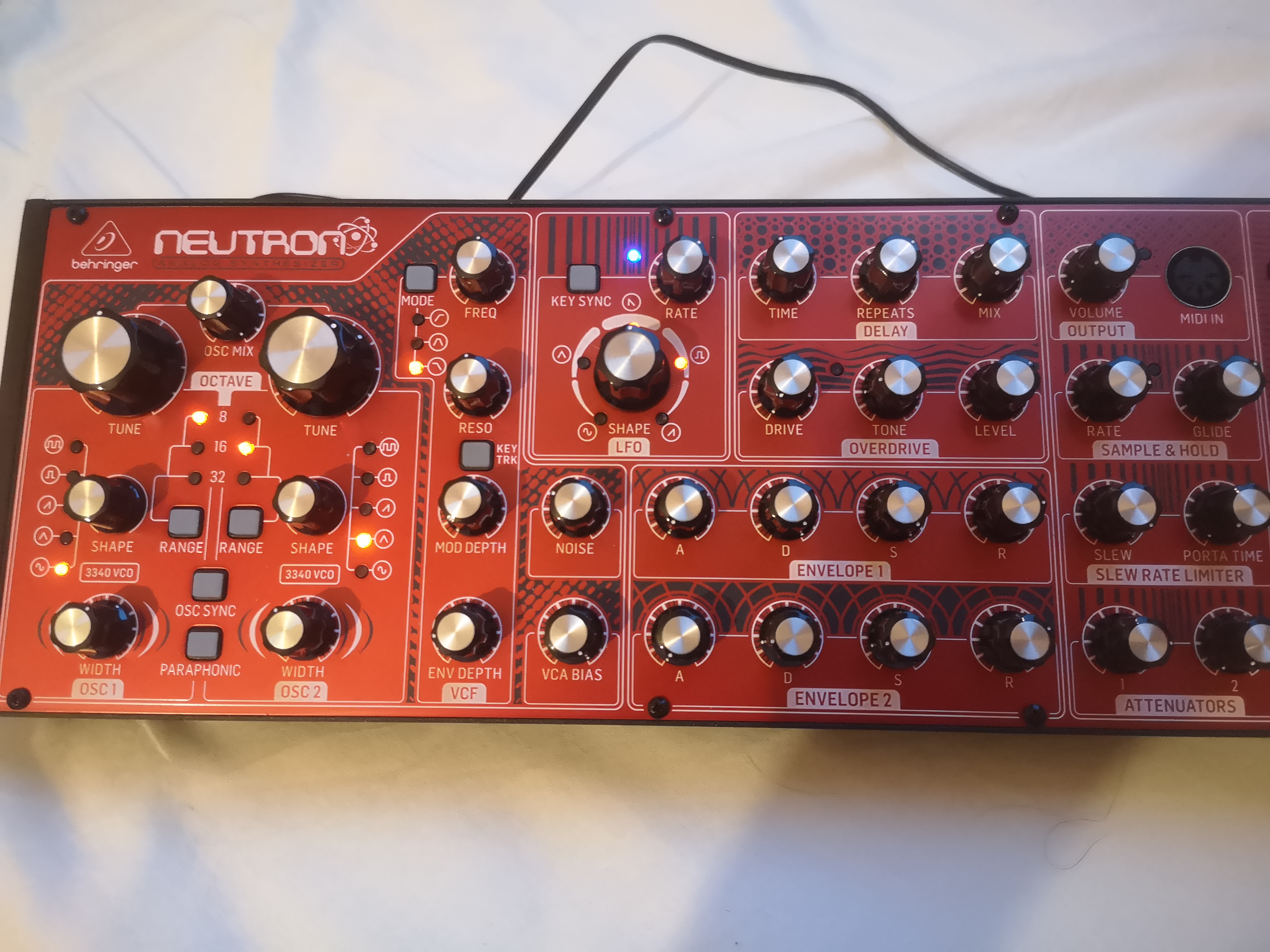 neutron behringer signal path neutron behringer signal path