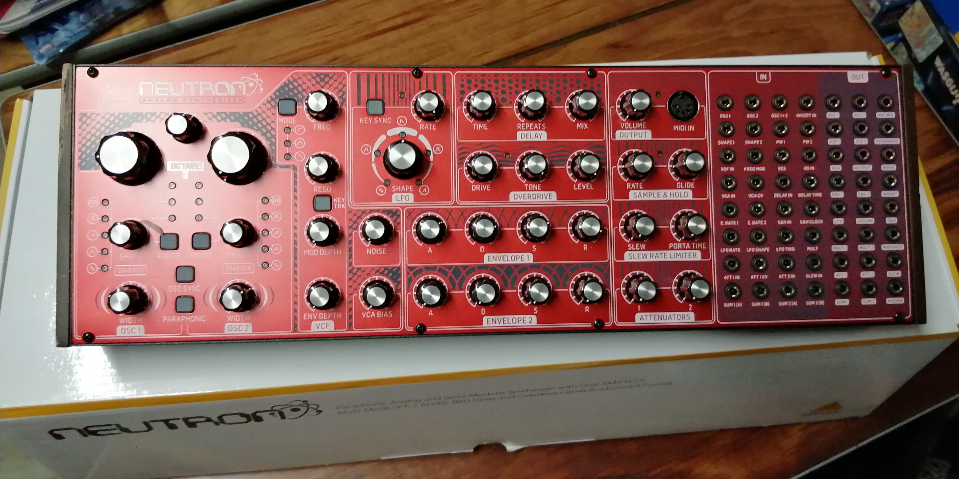 Neutron - Behringer Neutron - Audiofanzine