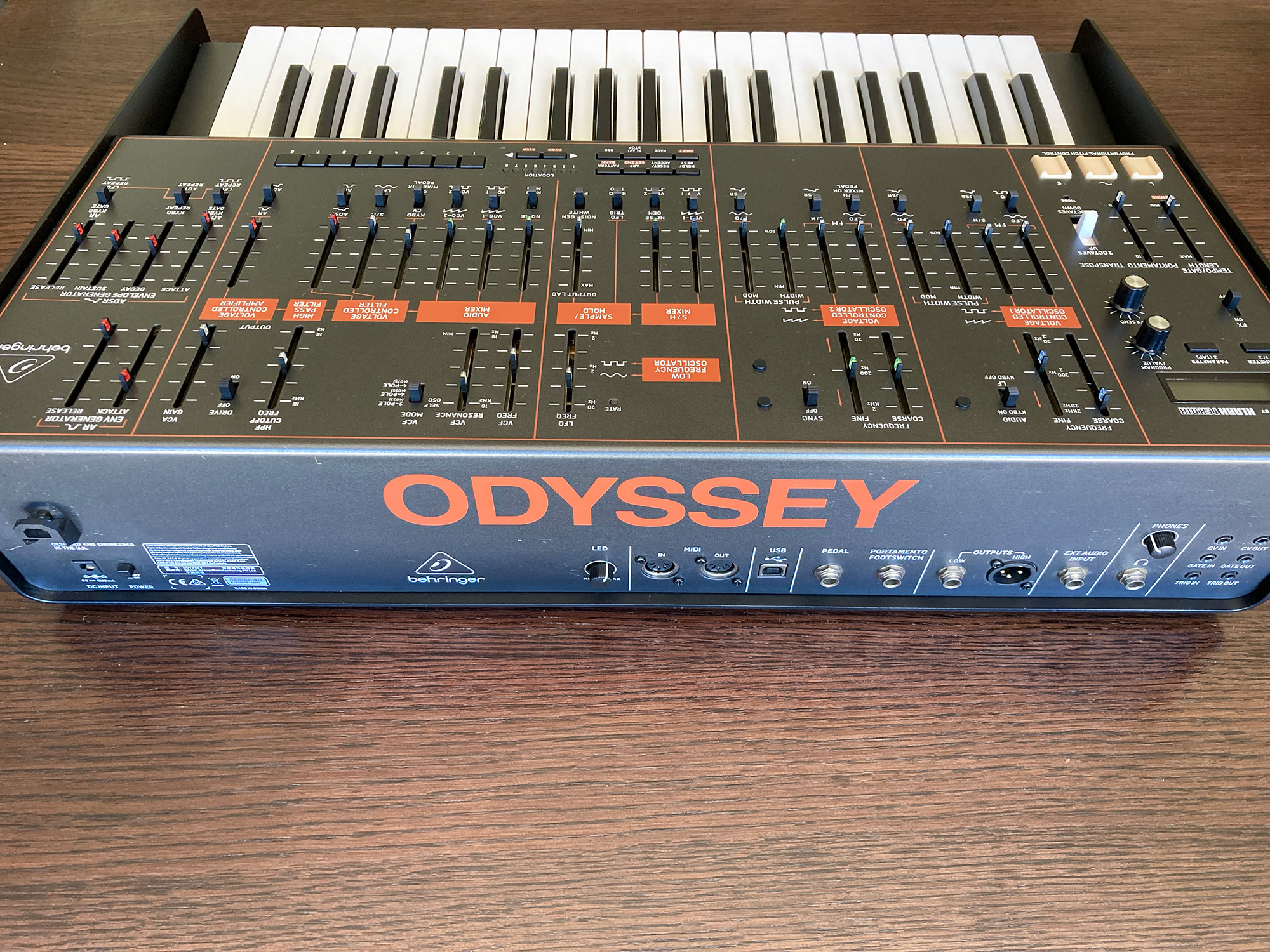 Odyssey Behringer Odyssey Audiofanzine