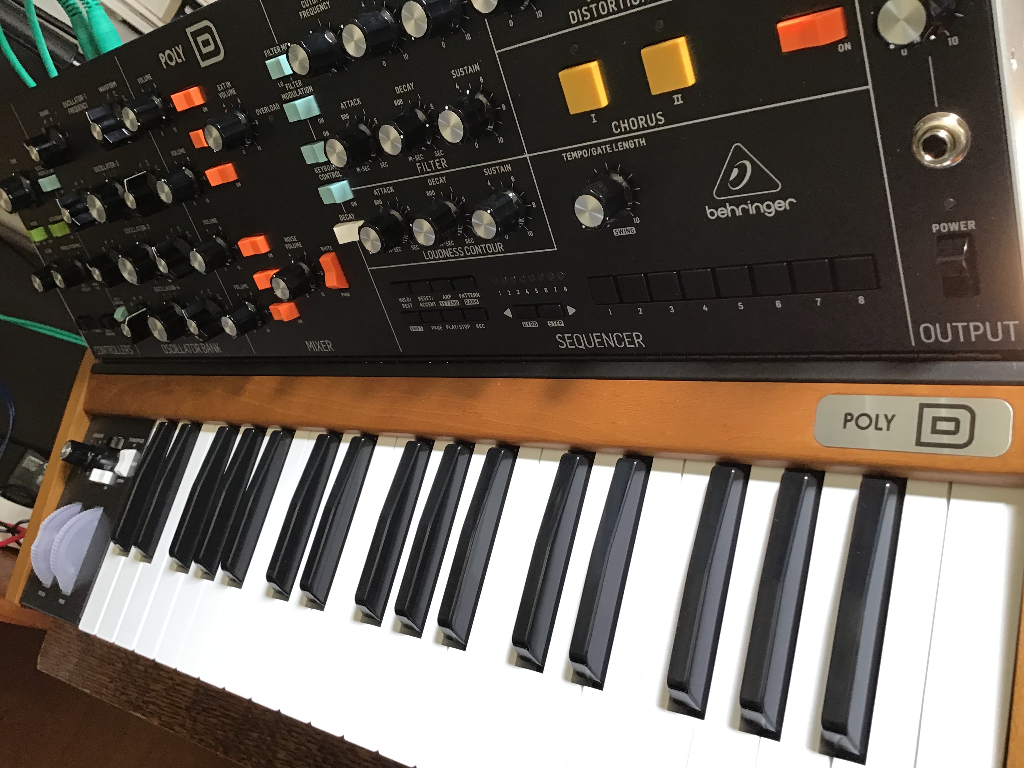 Poly D Behringer Poly D Audiofanzine