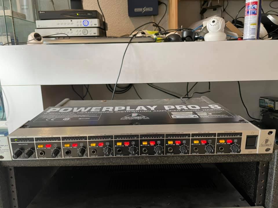 behringer powerplay pro 8