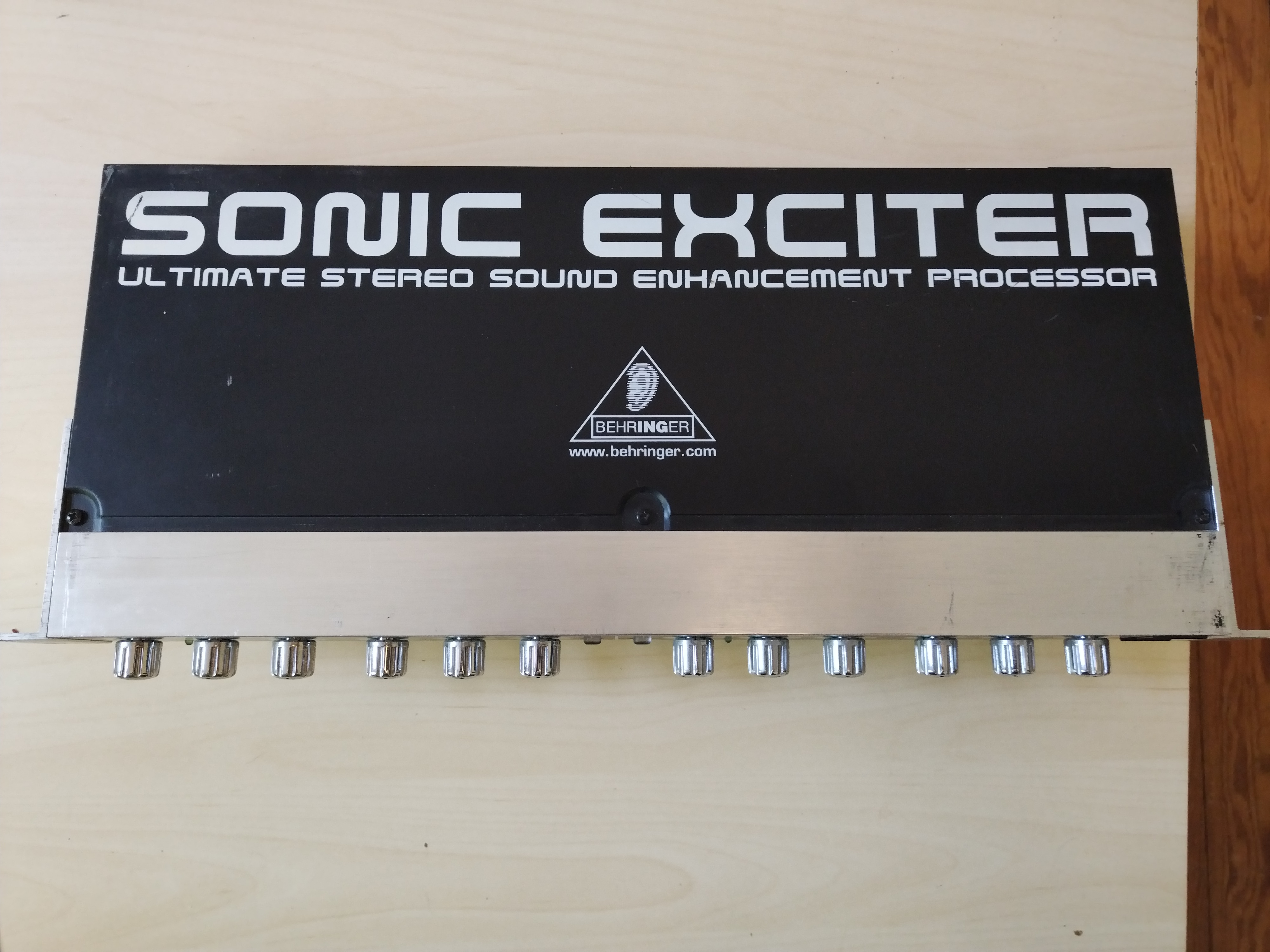 Sonic Exciter SX3040 Behringer Sonic Exciter SX3040 Audiofanzine