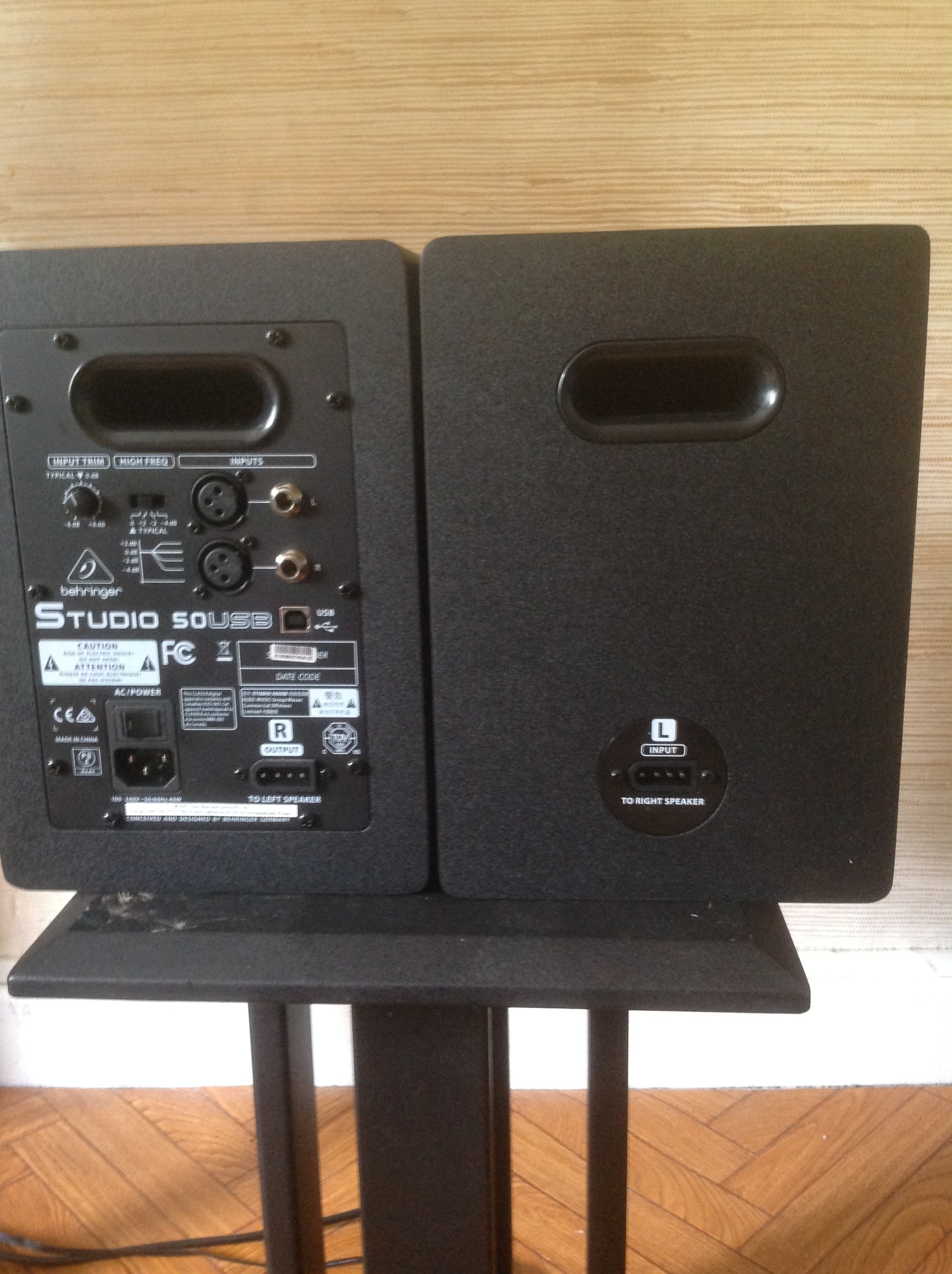 Monitores de estudio STUDIO 50USB - 100W - Behringer - Toda Música