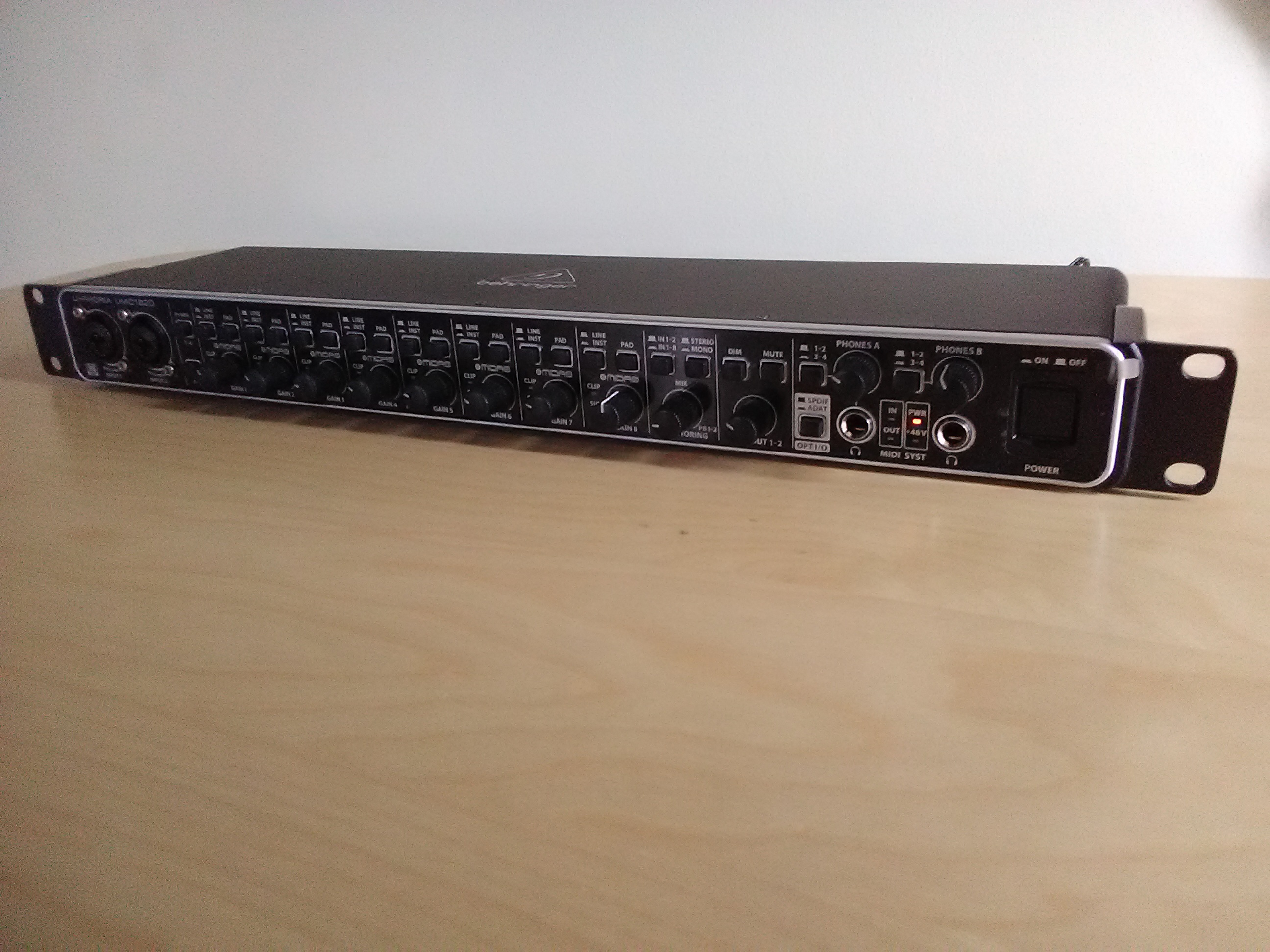 Behringer UPhoria UMC1820 Audiofanzine
