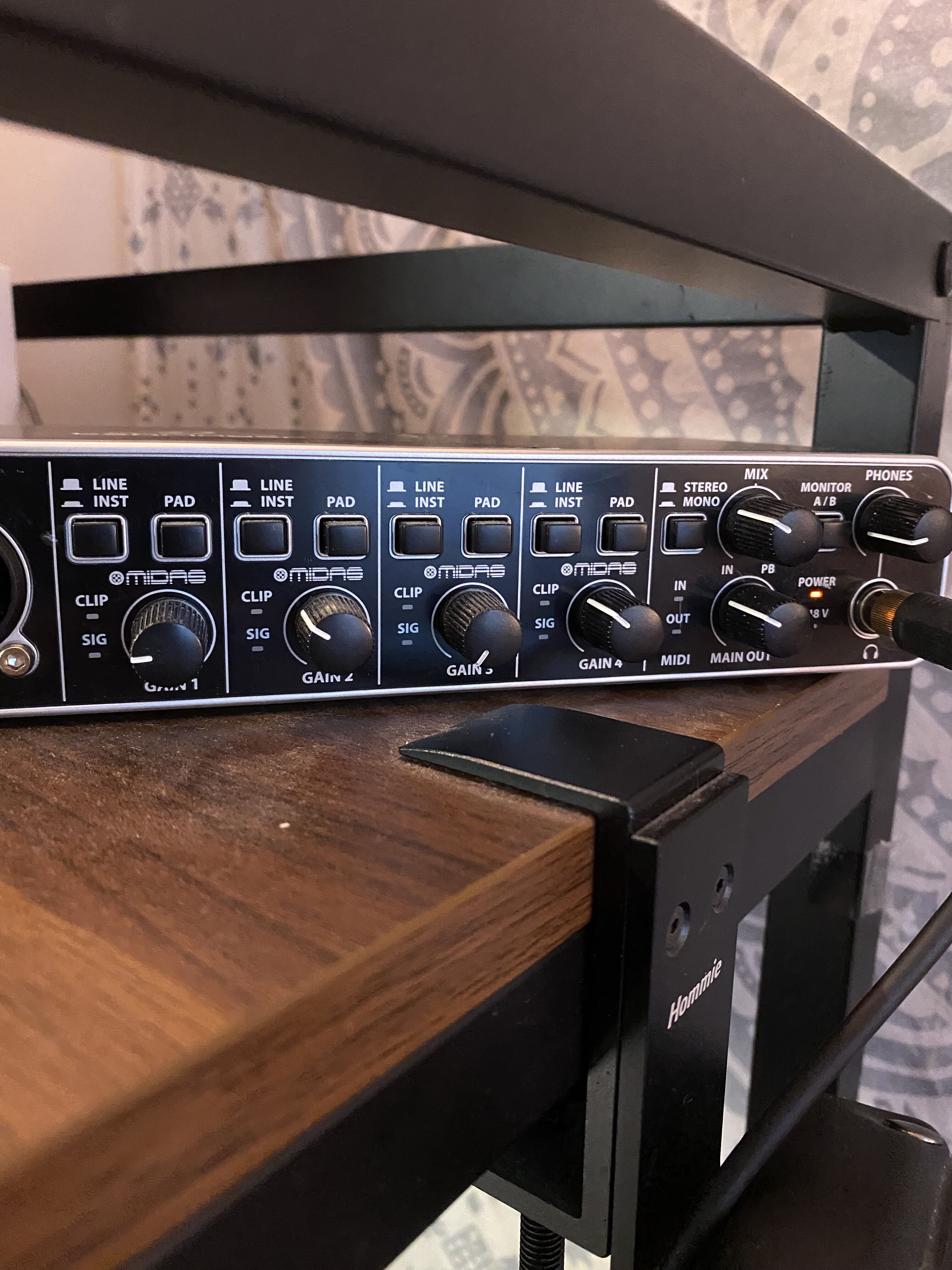 UPhoria UMC404HD Behringer UPhoria UMC404HD Audiofanzine