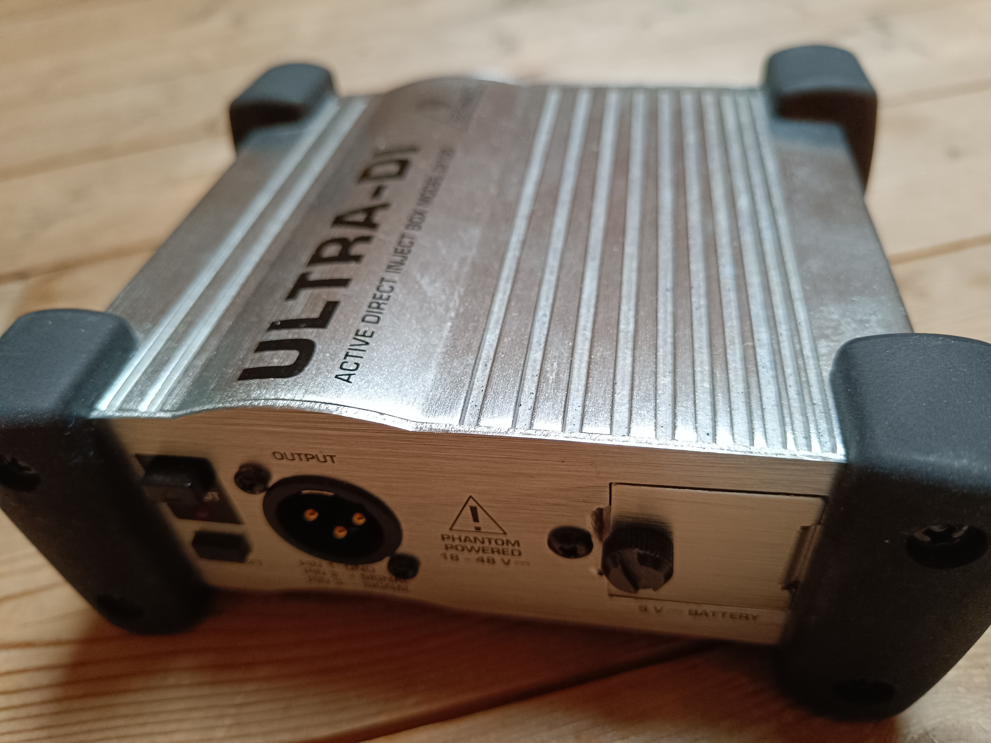 Ultra-DI DI100 - Behringer Ultra-DI DI100 - Audiofanzine