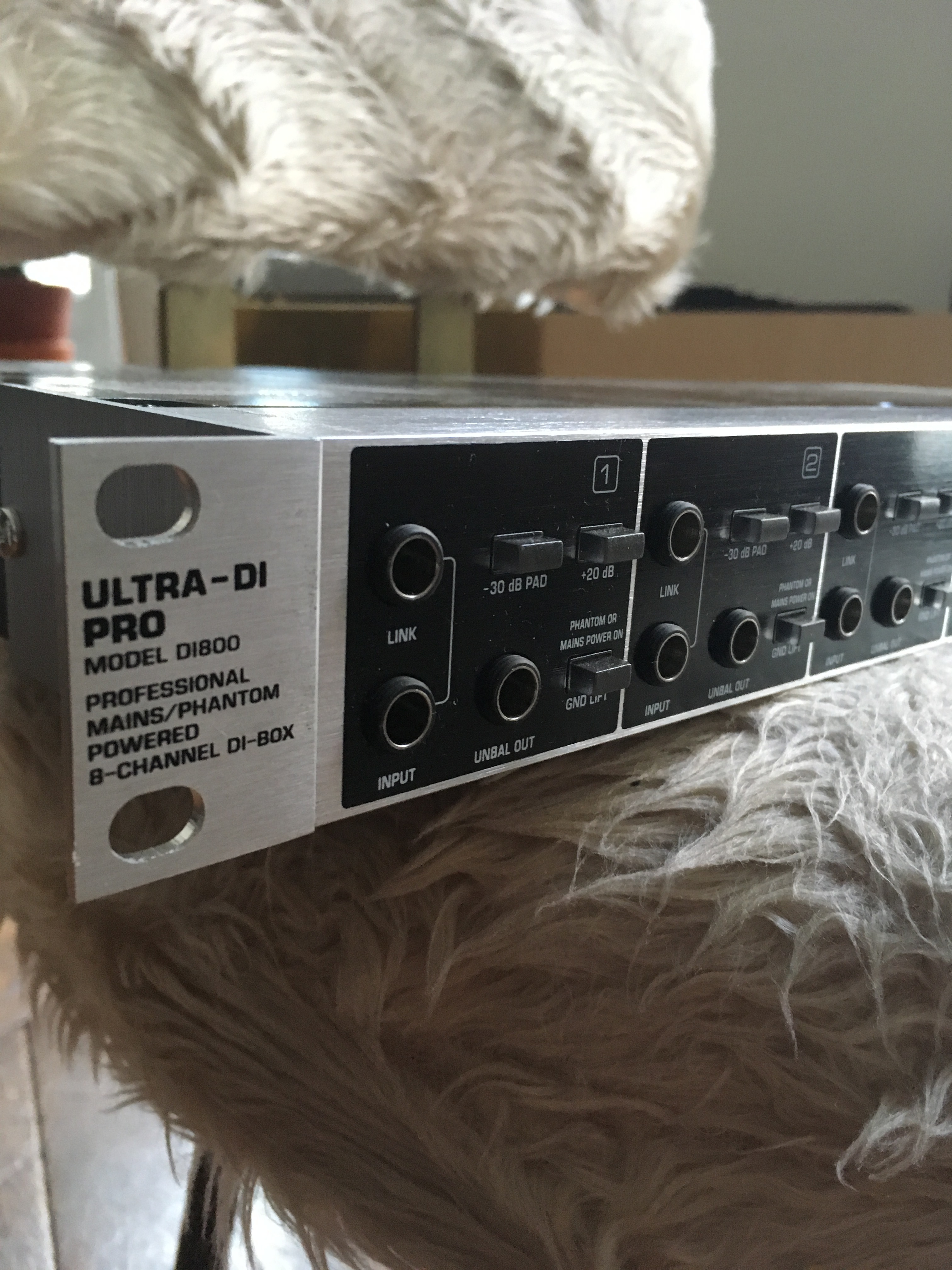 Behringer UltraDI Pro DI800 Audiofanzine