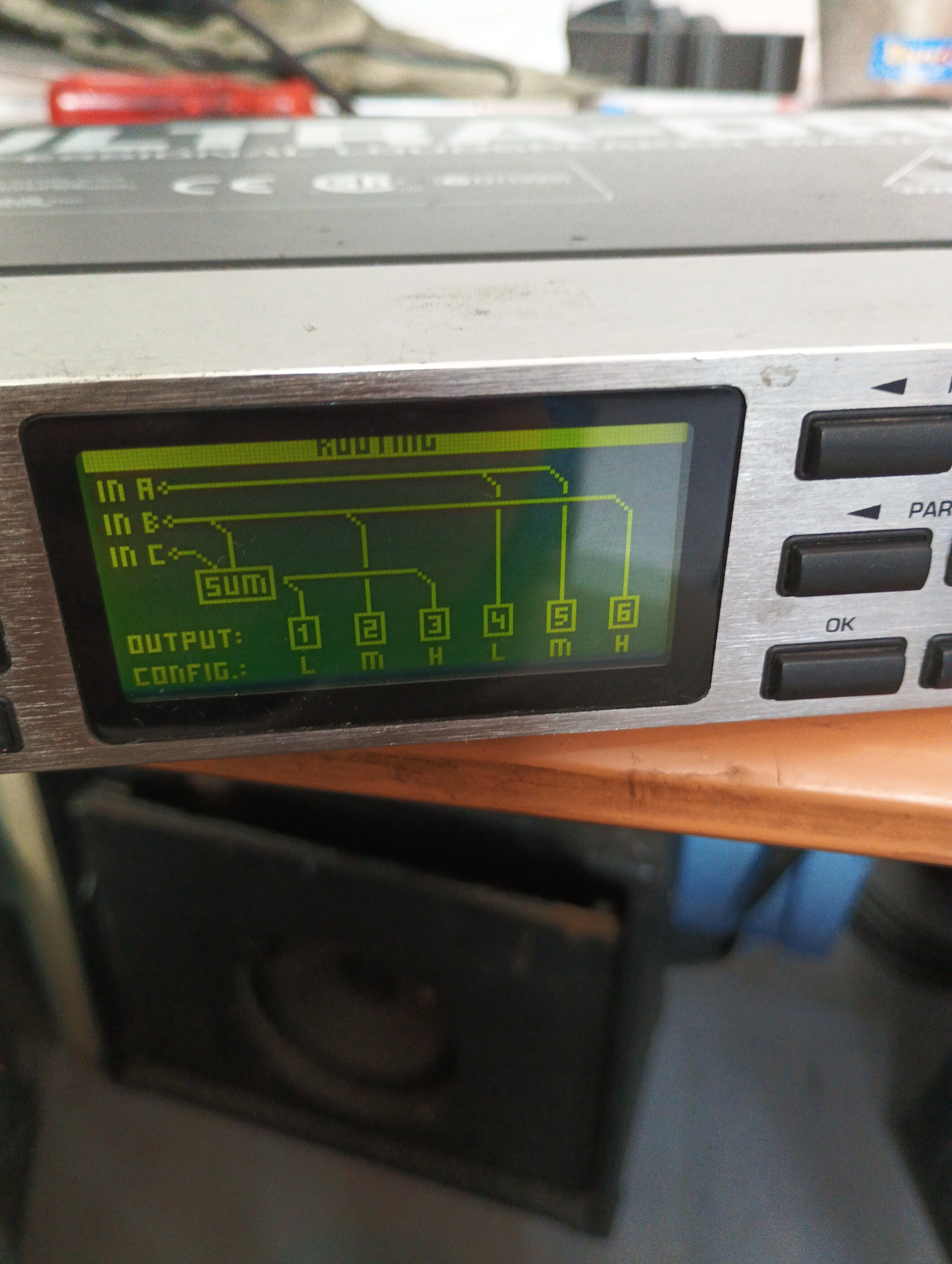 Ultra-Drive Pro DCX2496 - Behringer Ultra-Drive Pro DCX2496
