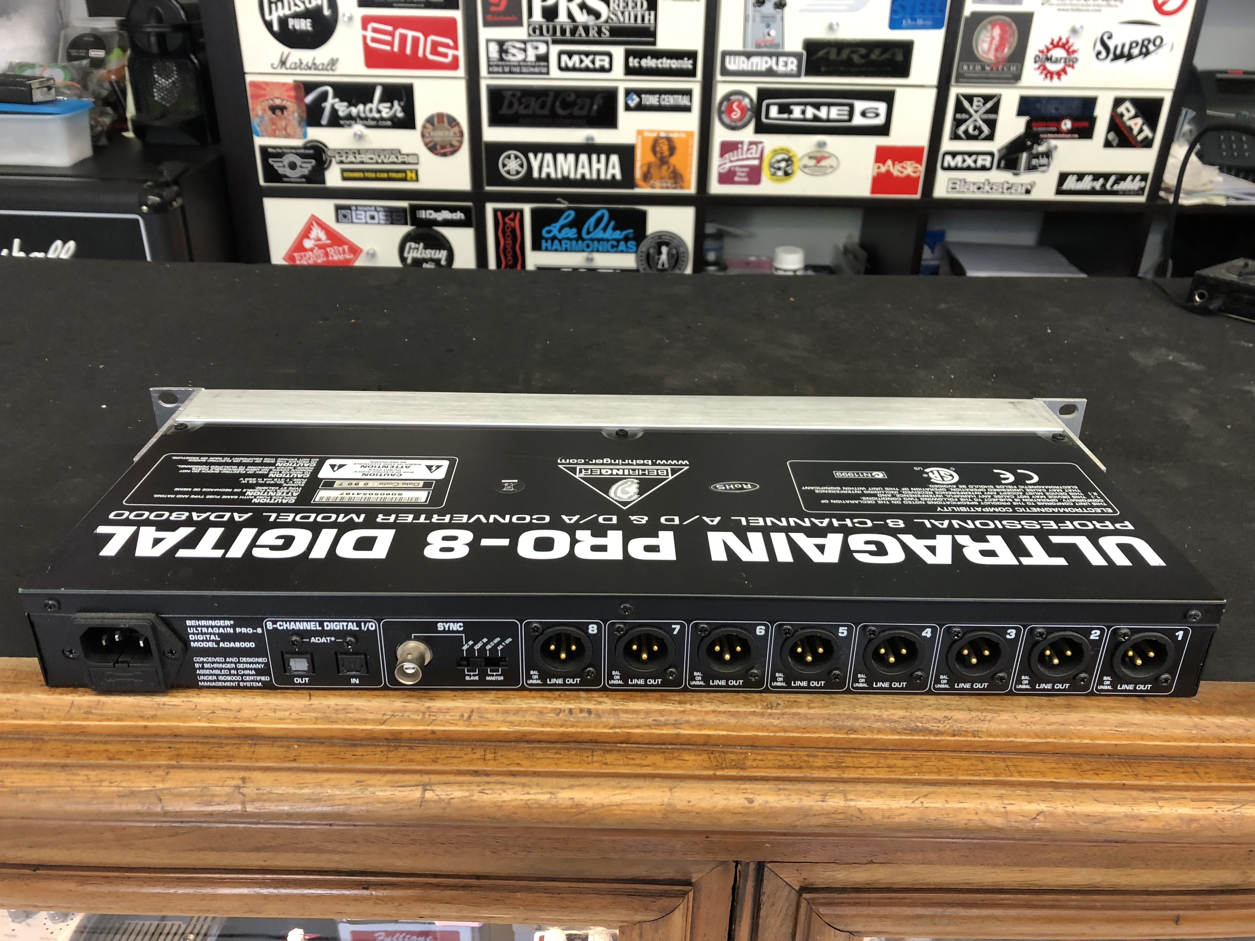 Behringer Ultragain Pro8 Digital ADA8000 Audiofanzine