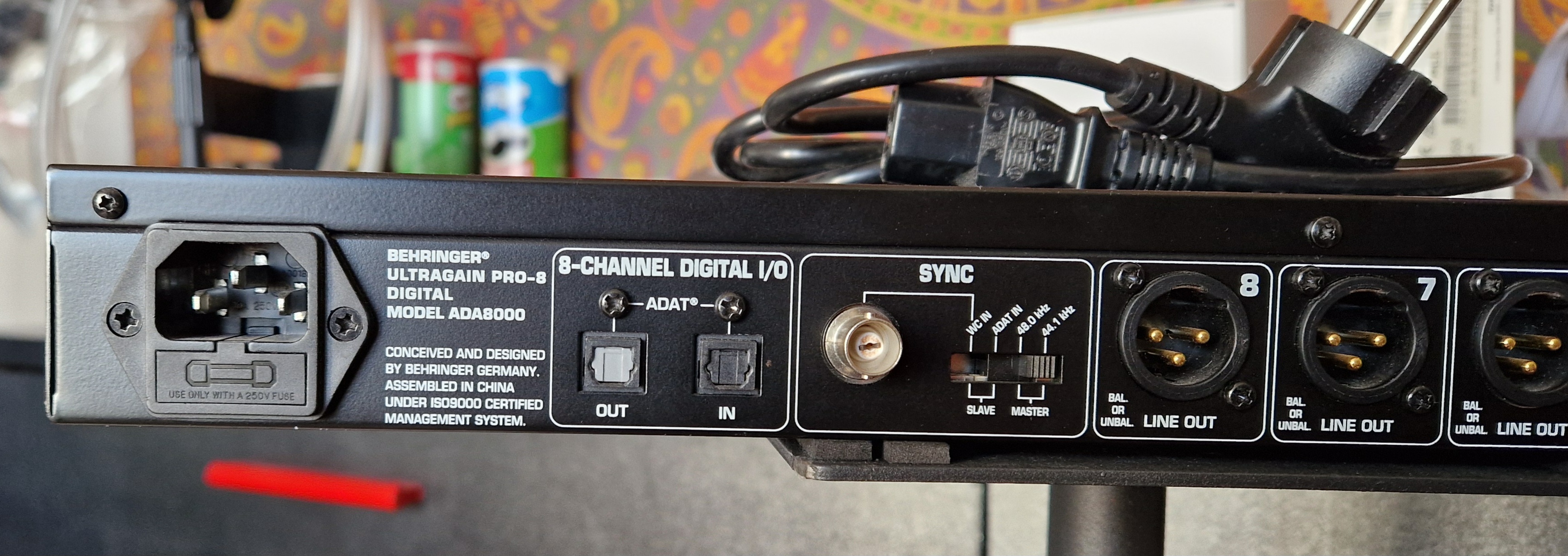 Ultragain Pro-8 Digital ADA8000 Behringer - Audiofanzine Ultragain Pro-8 Digital ADA8000 Behringer - Audiofanzine