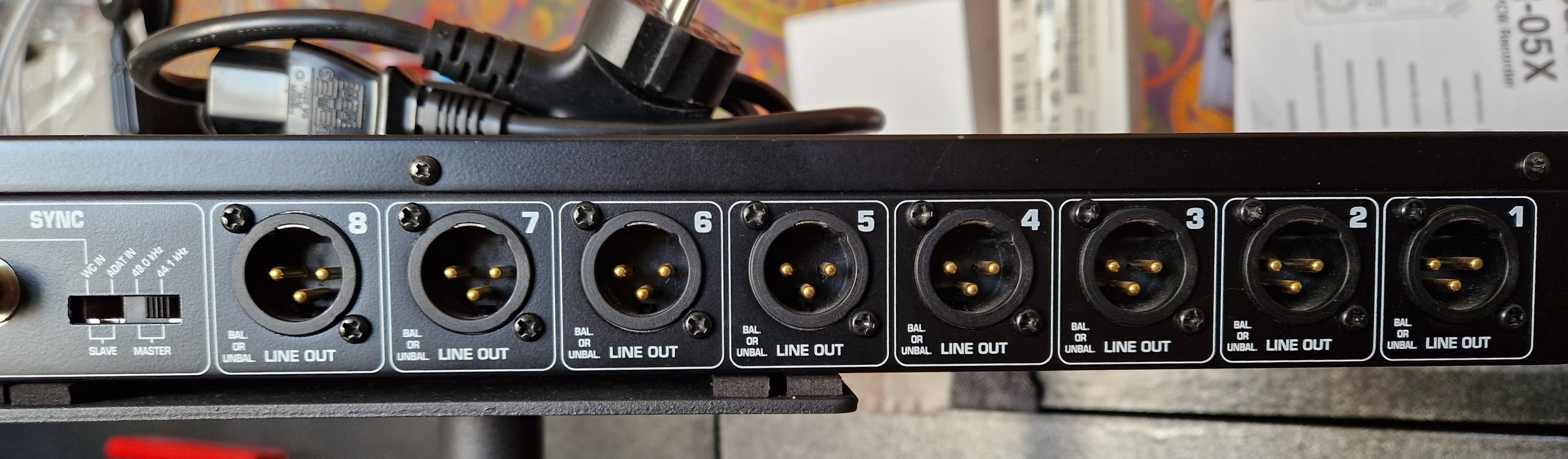 Ultragain Pro-8 Digital ADA8000 Behringer - Audiofanzine Ultragain Pro-8 Digital ADA8000 Behringer - Audiofanzine