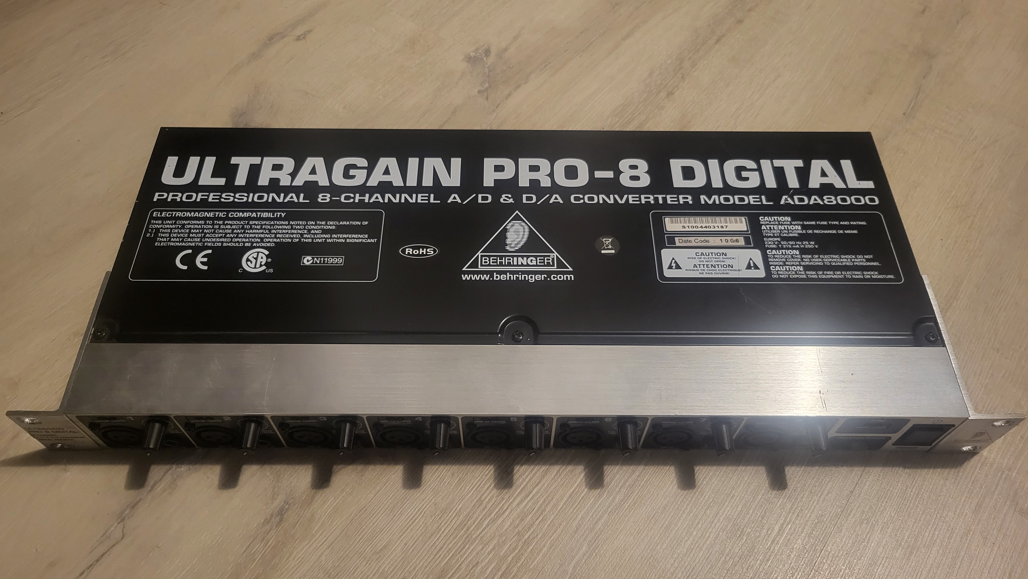 Ultragain Pro-8 Digital ADA8000 Behringer - Audiofanzine Ultragain Pro-8 Digital ADA8000 Behringer - Audiofanzine