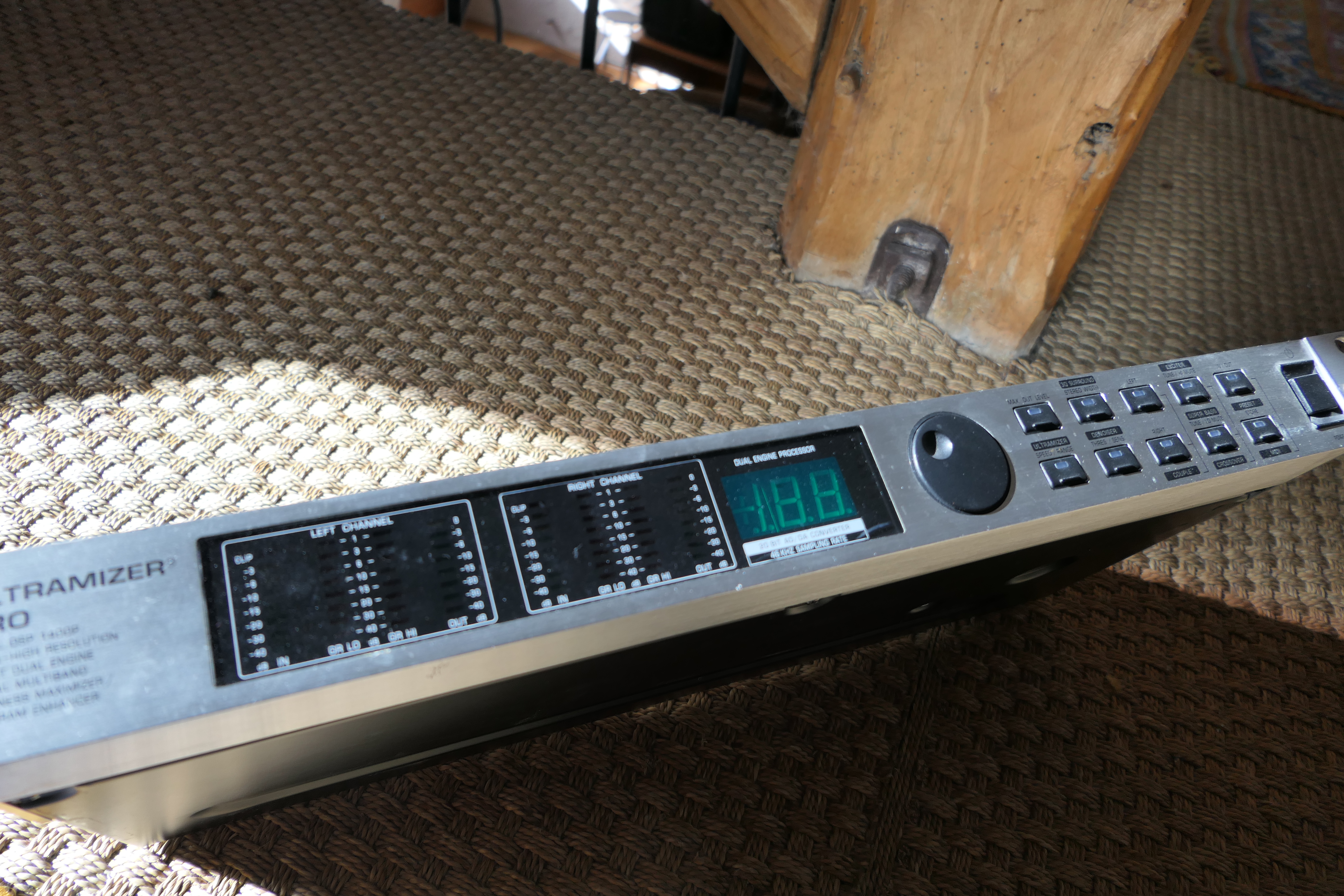 behringer ultramizer pro dsp1400p review