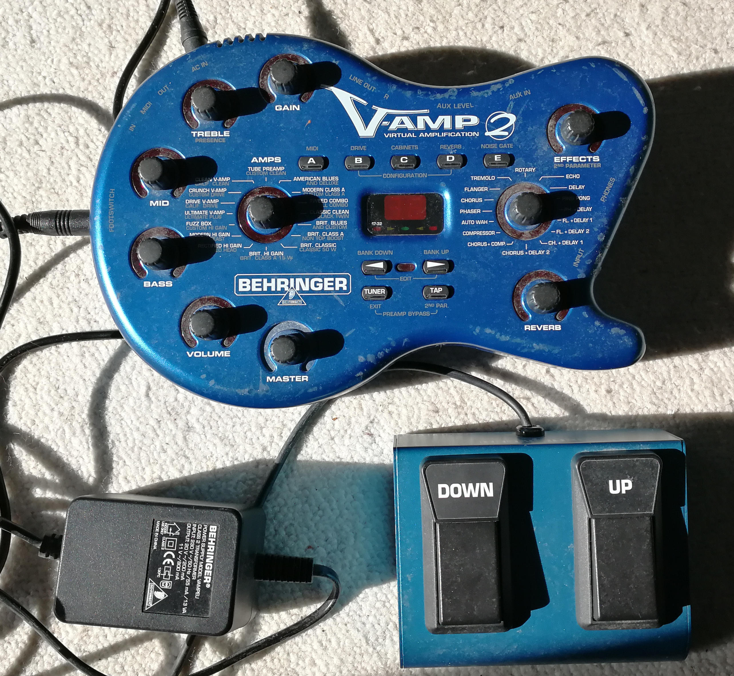 VAMP 2 Behringer VAmp 2 Audiofanzine