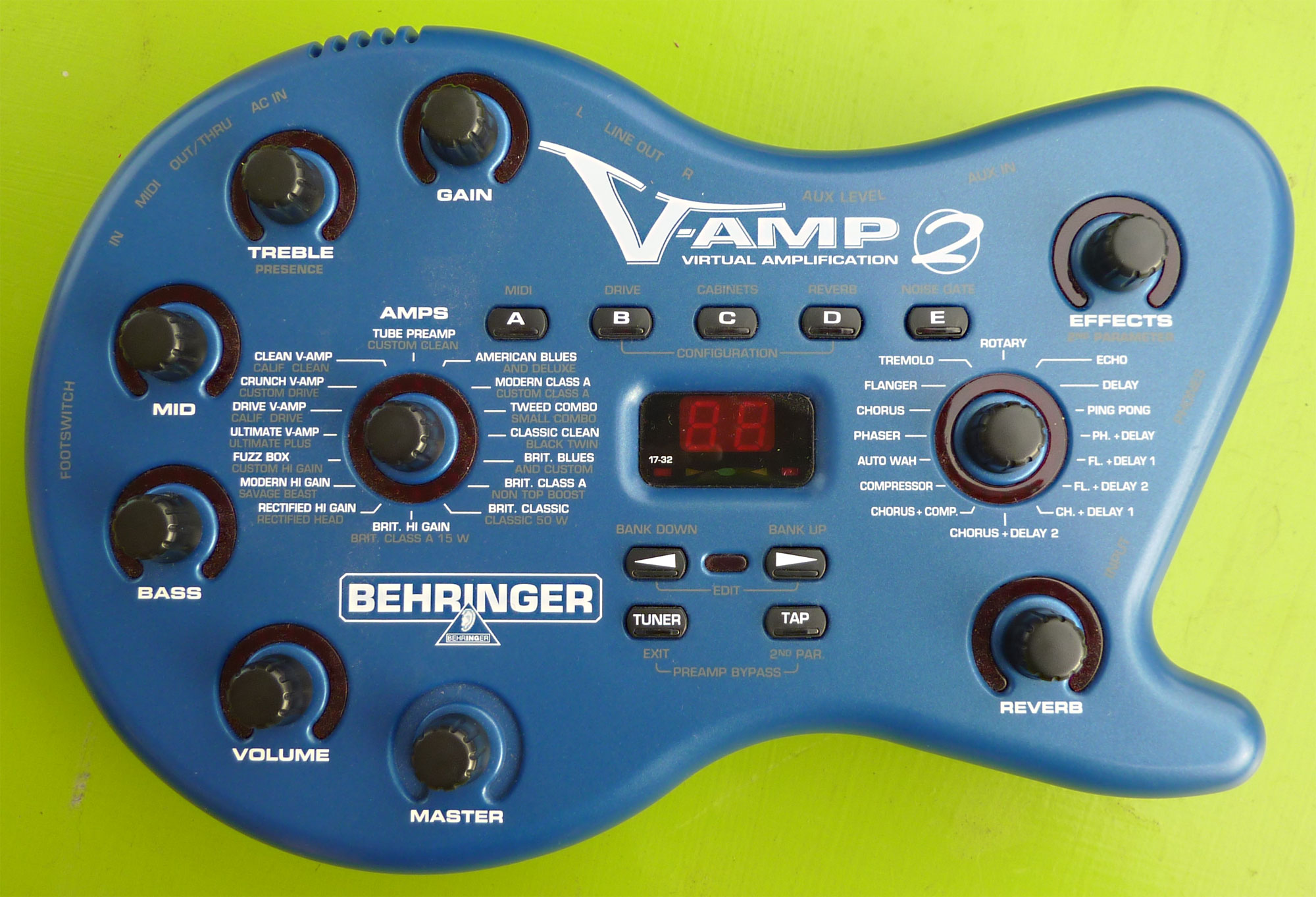 Behringer VAmp 2 image (411957) Audiofanzine