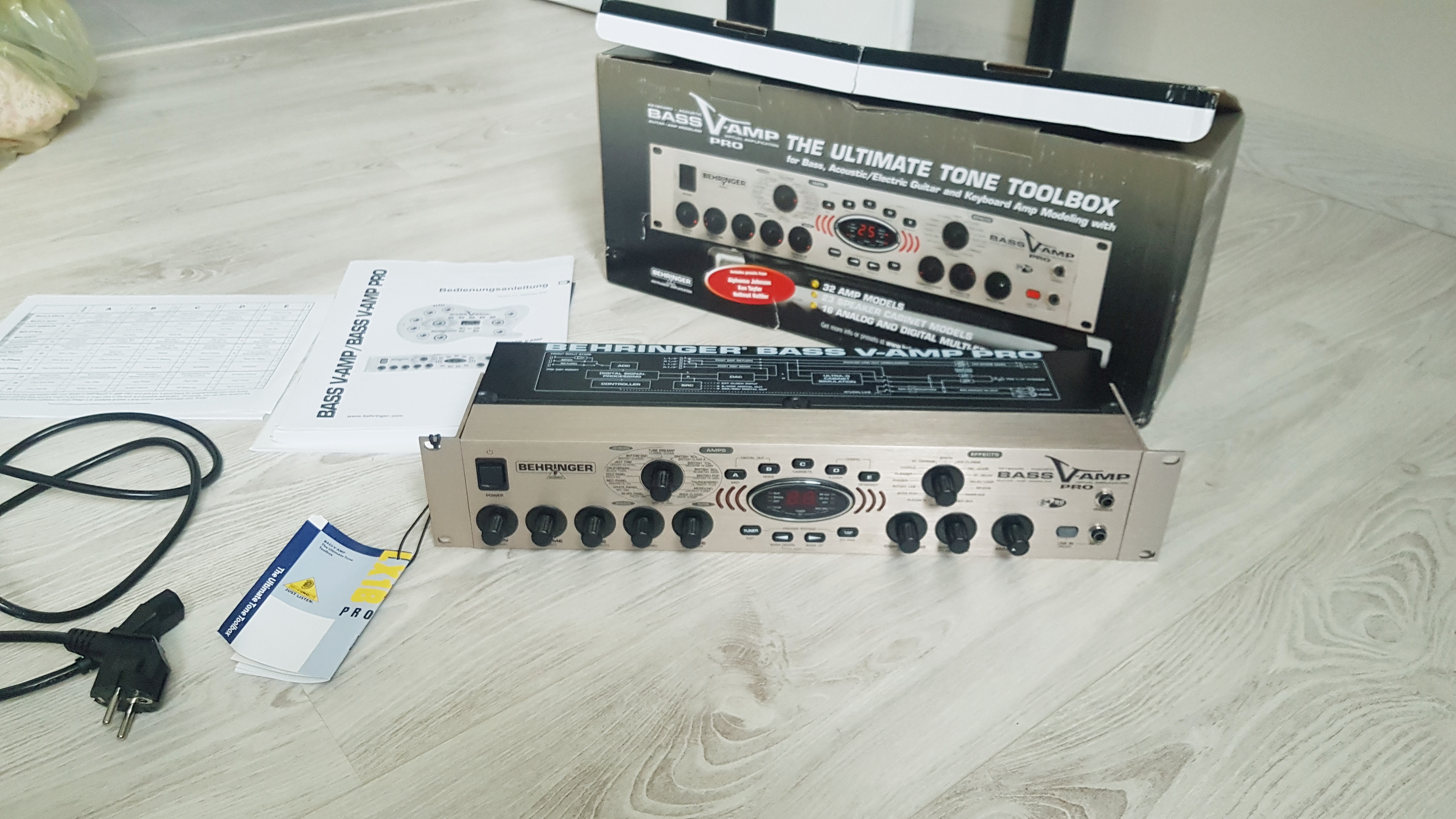 VAmp Pro Behringer VAmp Pro Audiofanzine