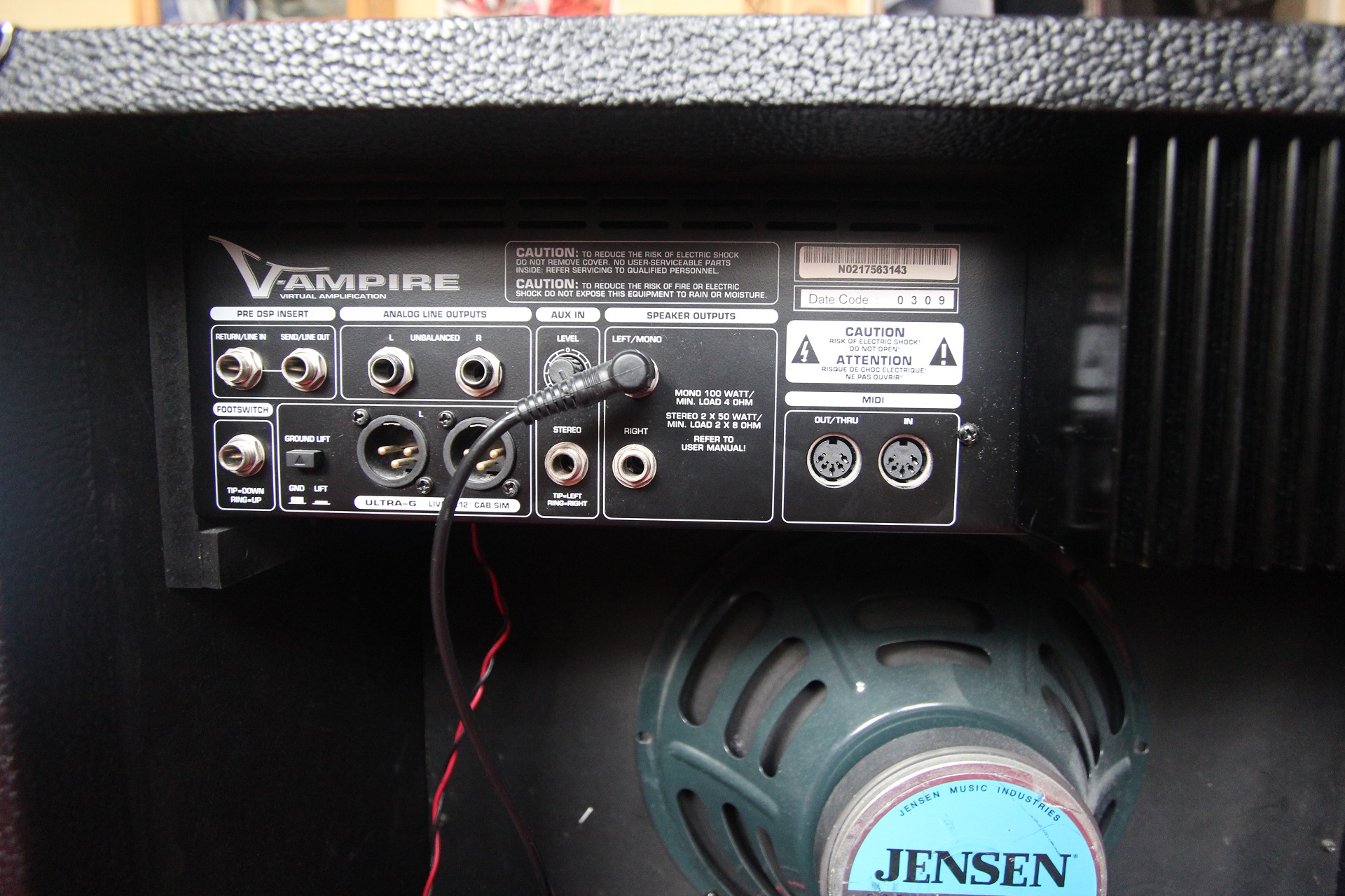 Behringer V-Ampire LX112 image (#662521) - Audiofanzine