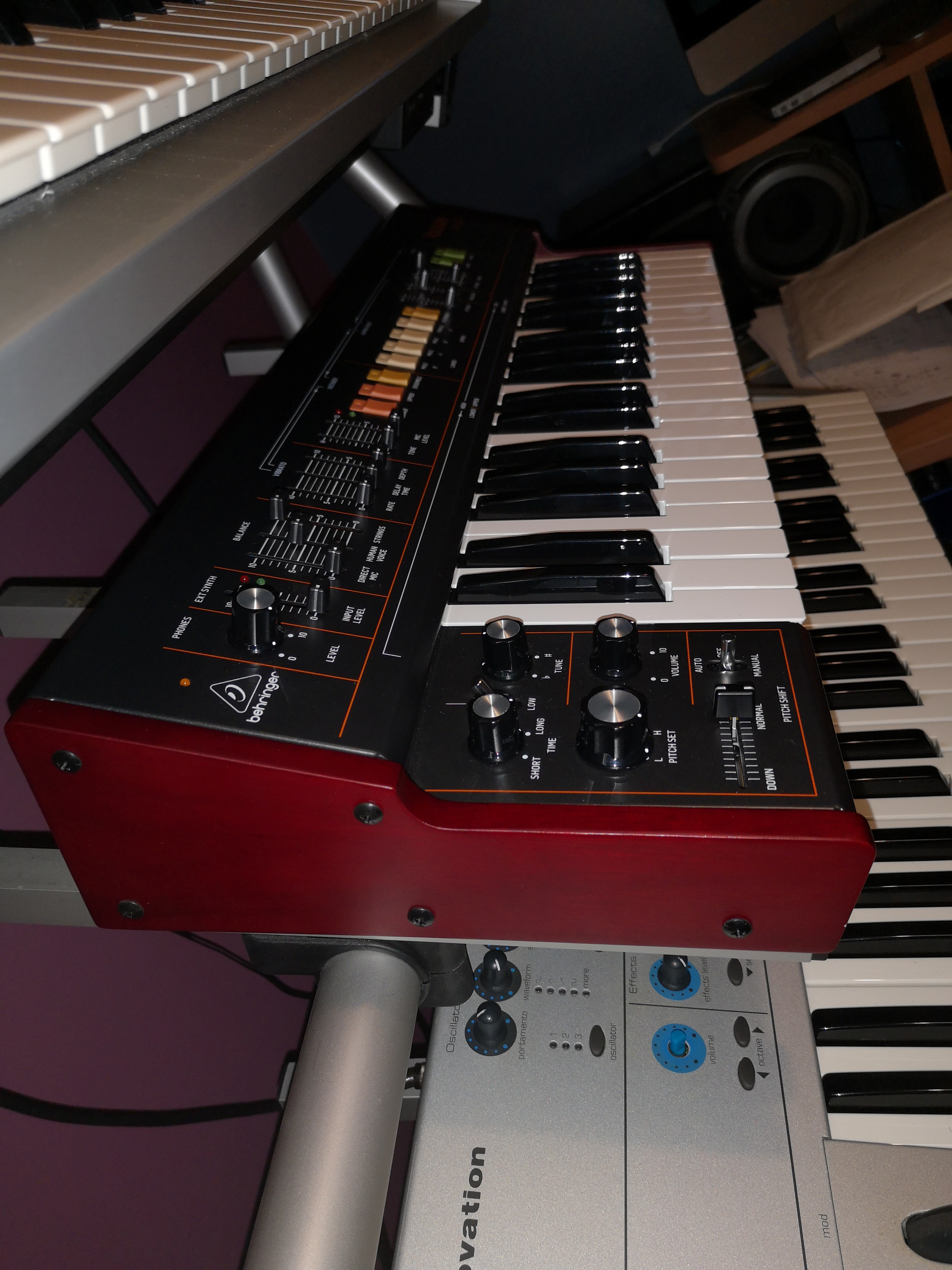 VC340 Behringer VC340 Audiofanzine