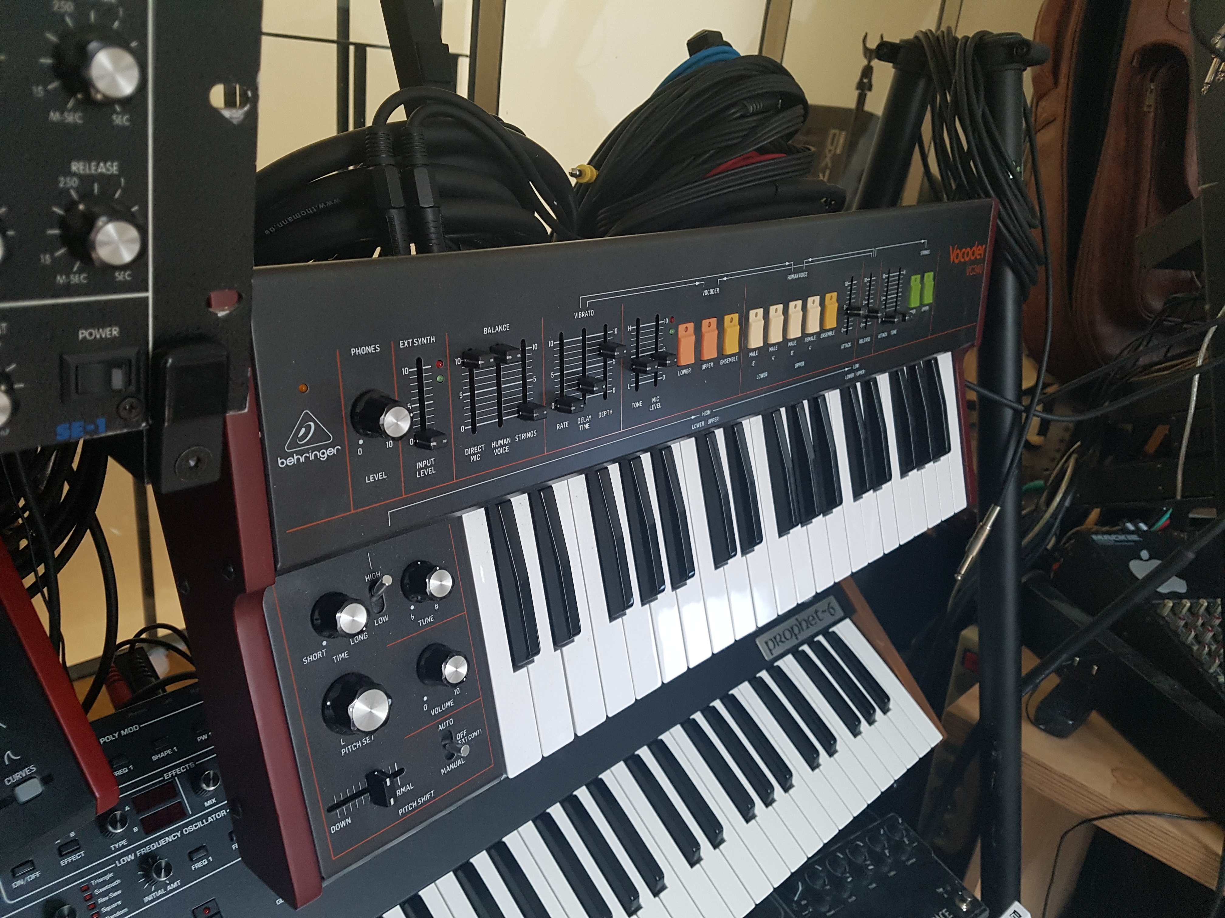 VC340 Behringer VC340 Audiofanzine