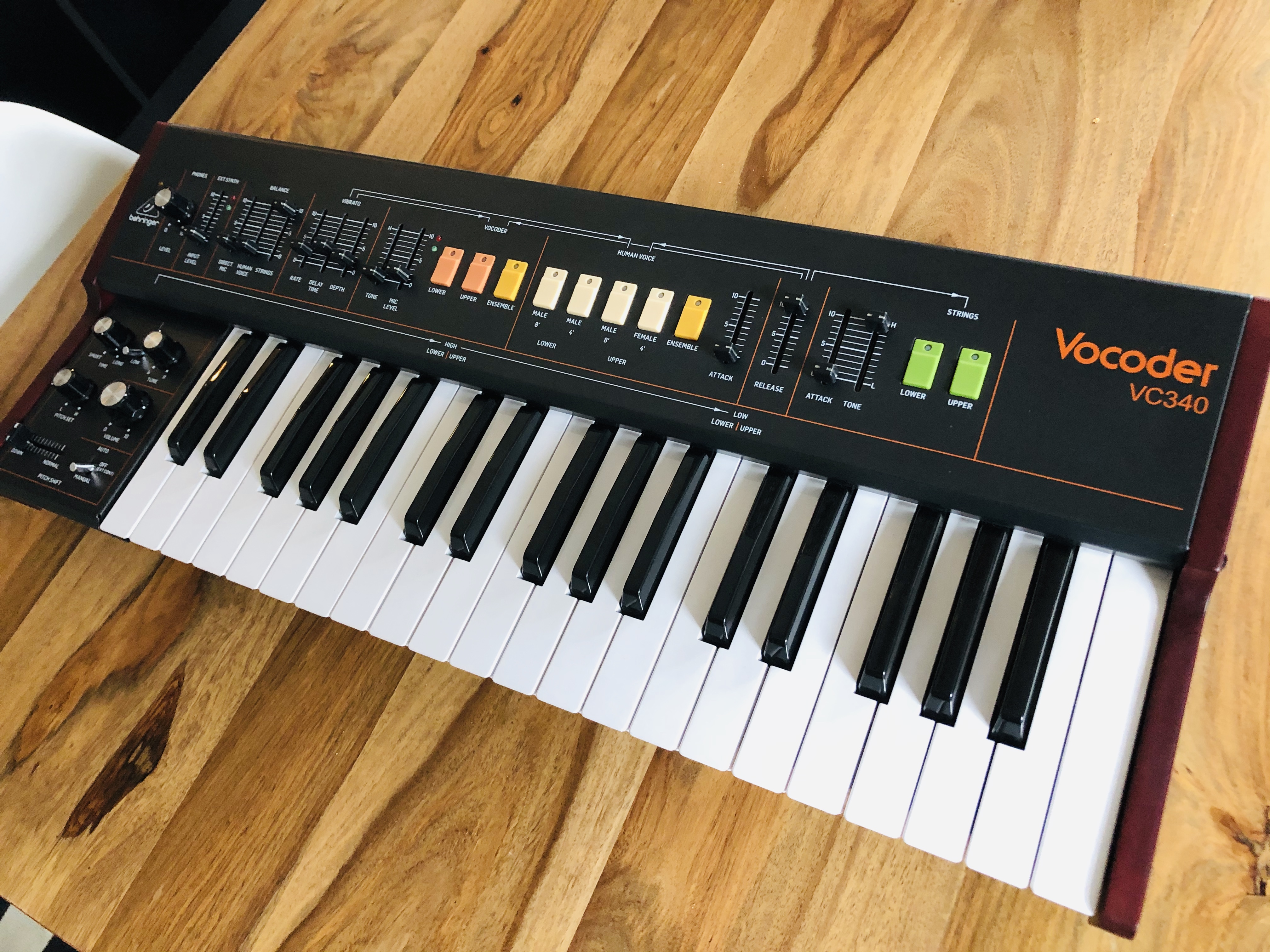 VC340 Behringer VC340 Audiofanzine