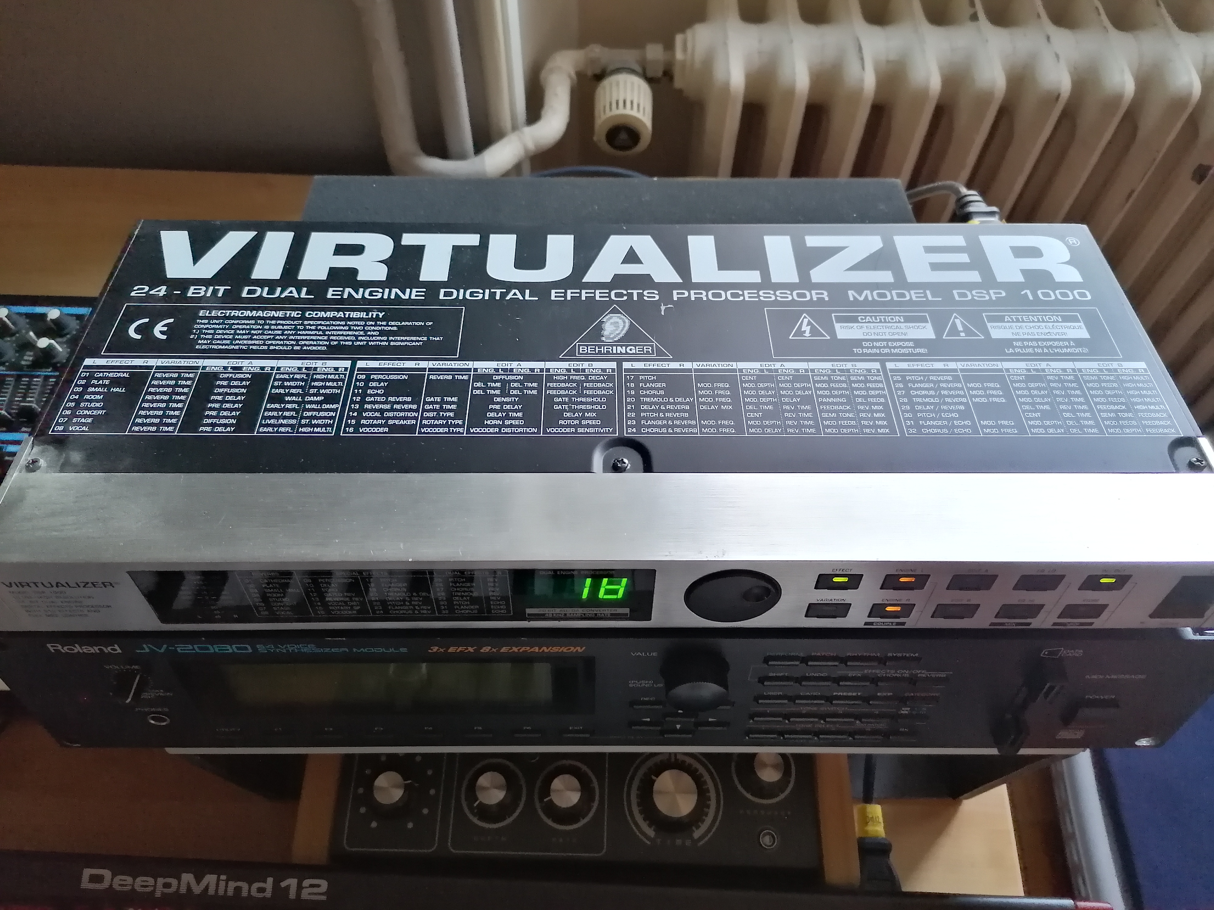 Virtualizer Pro DSP1000P Behringer Virtualizer Pro DSP1000P