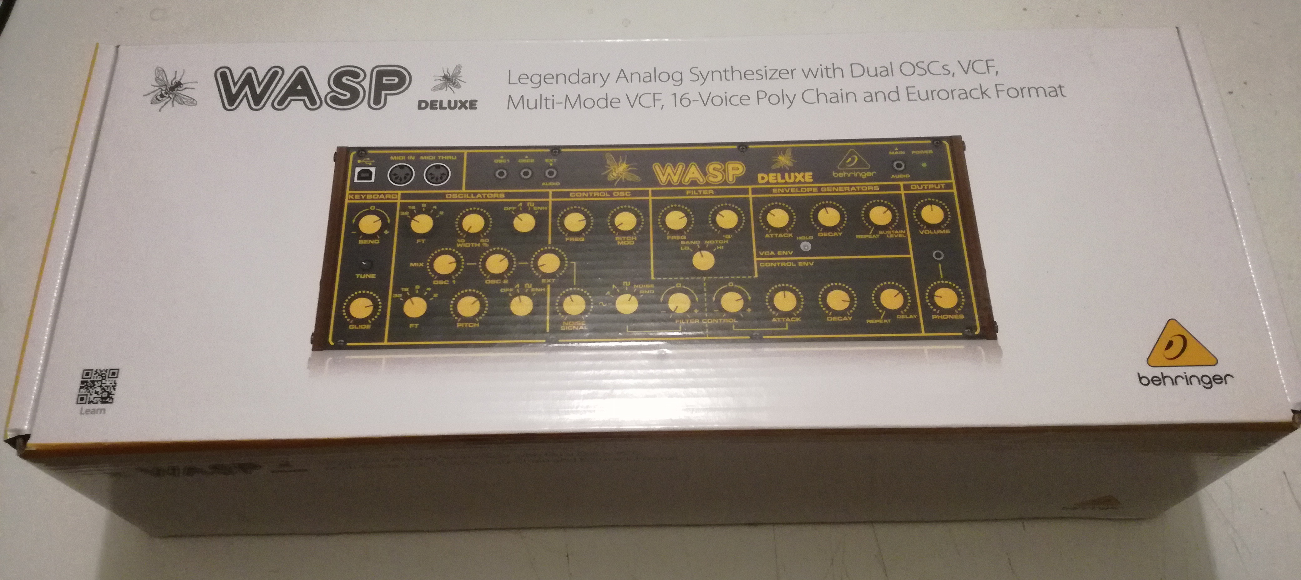 Wasp Deluxe Behringer Wasp Deluxe Audiofanzine