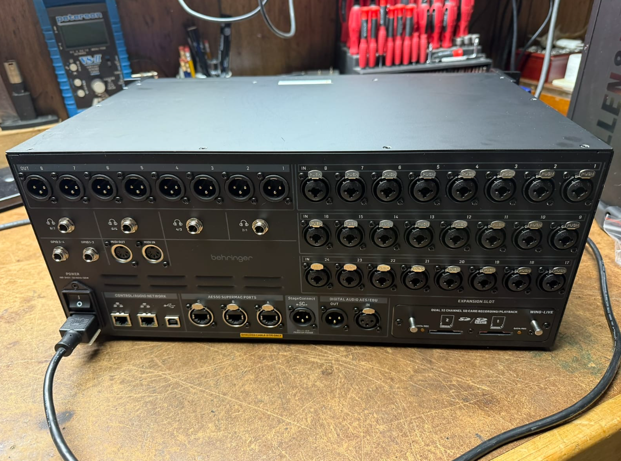 Behringer Wing Rack (Ile-de-France) - Audiofanzine