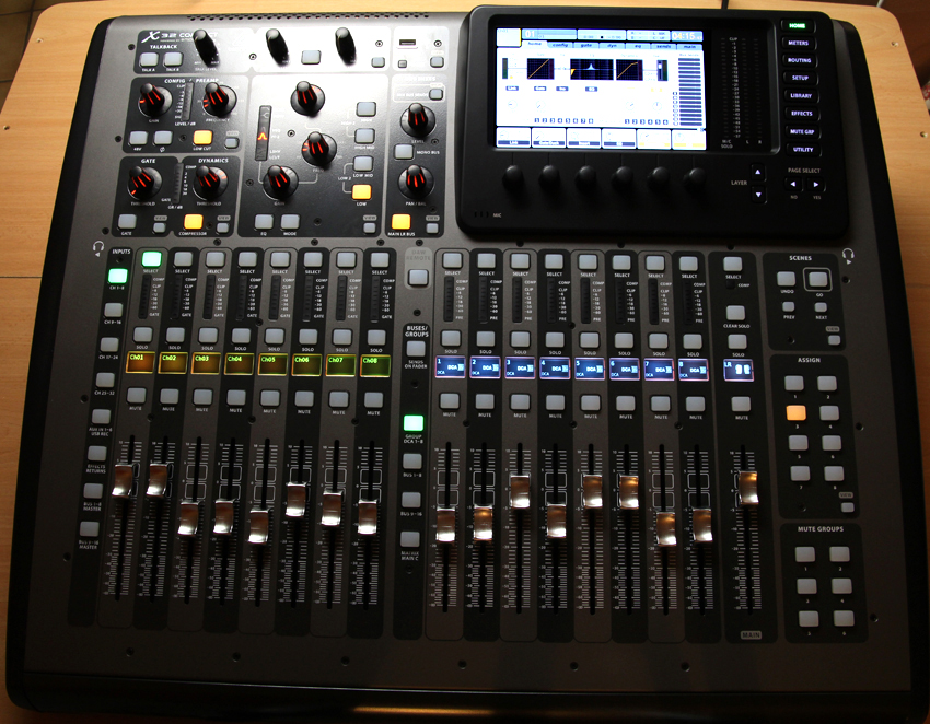 Photo Behringer X32 Compact Behringer X32 Compact 2 (1439300