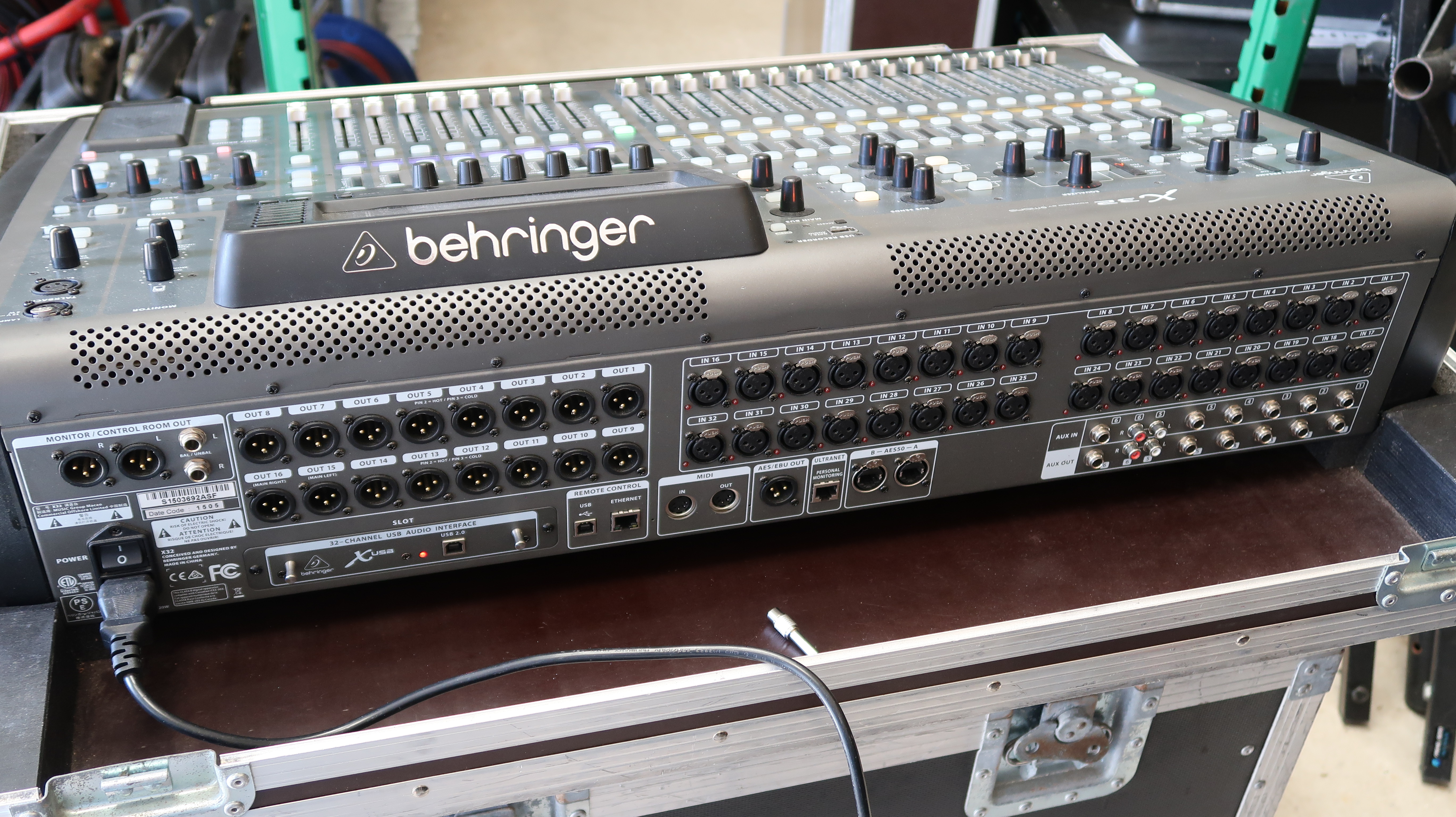 X32 STANDARD - Behringer X32 Standard - Audiofanzine