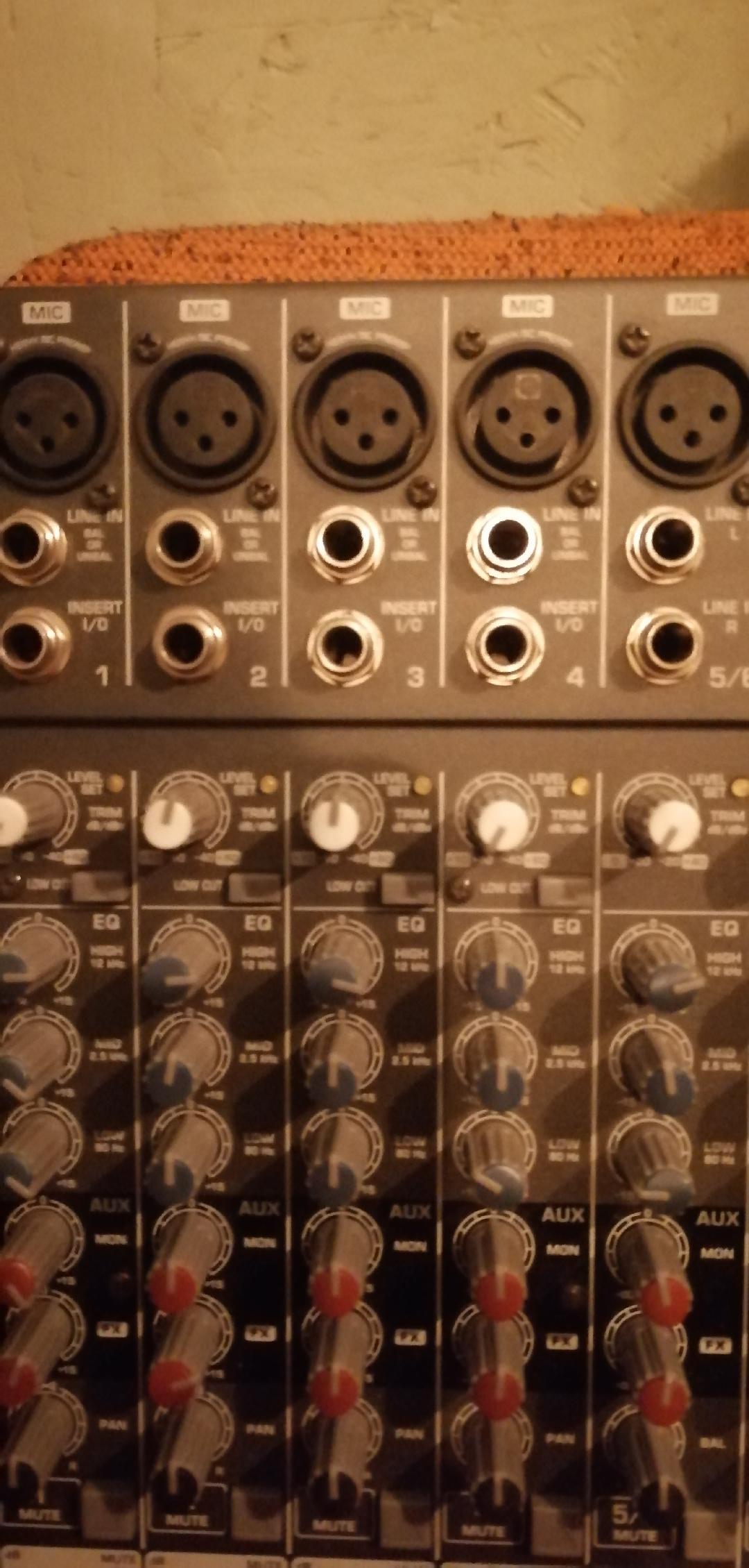 Xenyx 1222FX - Behringer Xenyx 1222FX - Audiofanzine