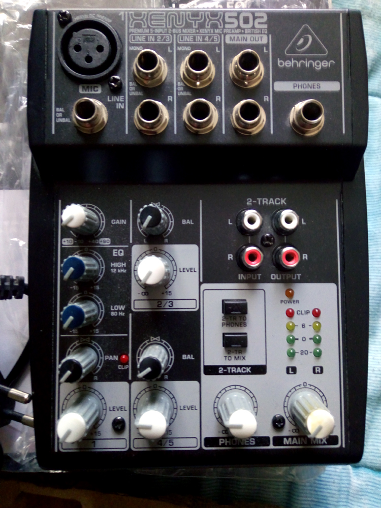experimenteel Sherlock Holmes antenne Xenyx 502 - Behringer Xenyx 502 - Audiofanzine