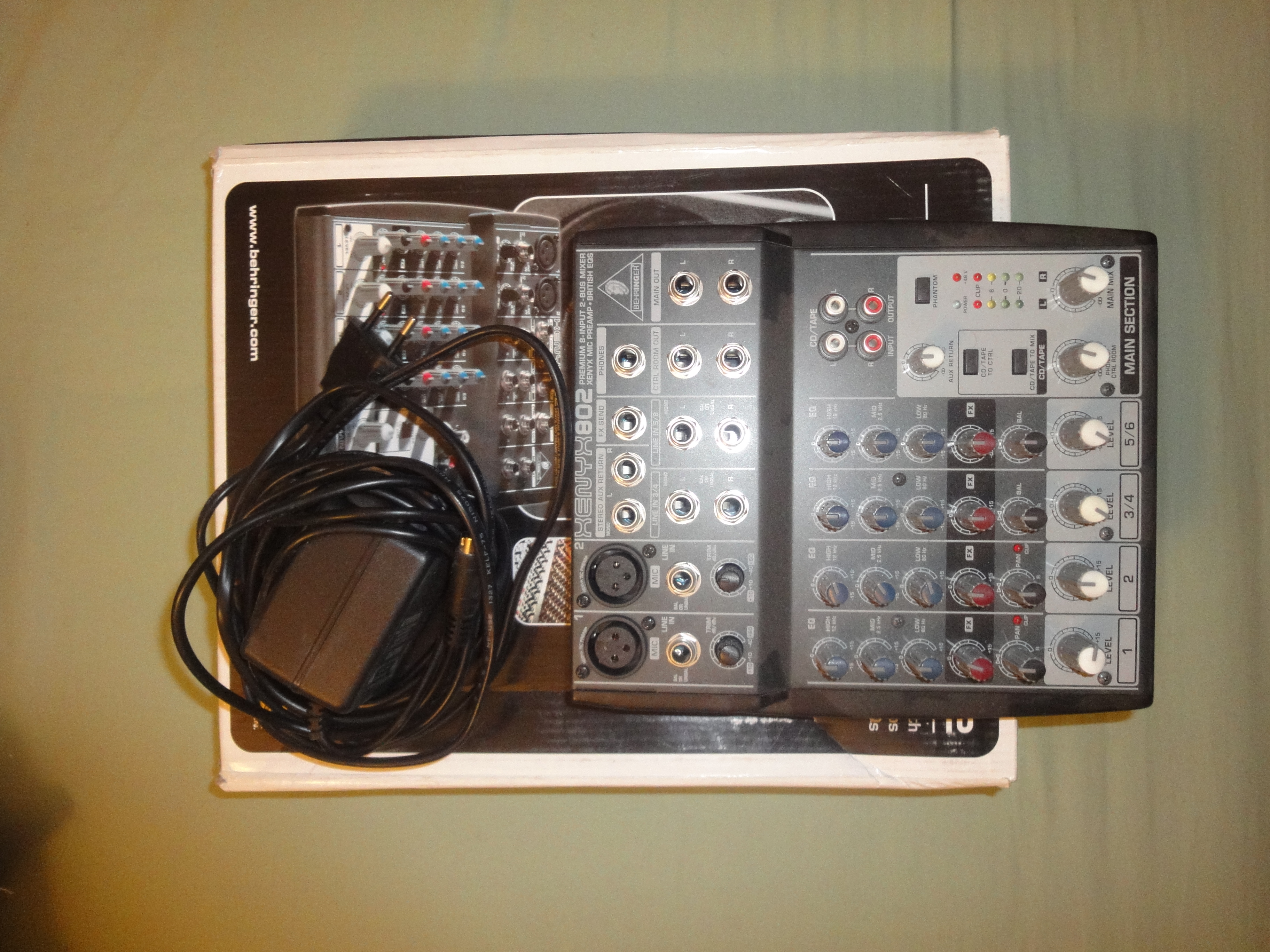 Photo Behringer Xenyx 802 : Behringer Xenyx 802 (18326) (#295149 ...