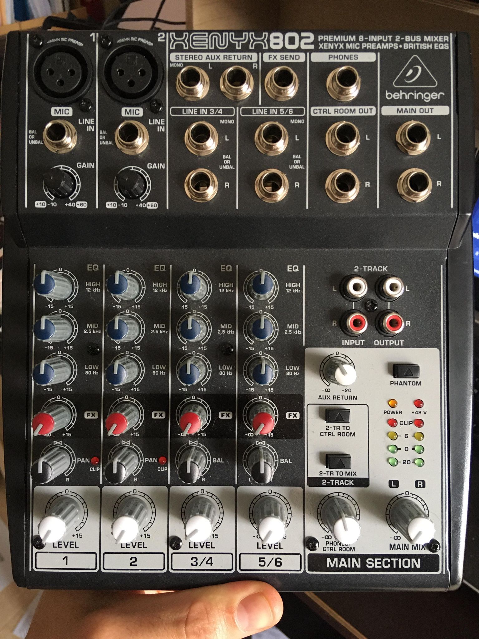 Xenyx 802 - Behringer Xenyx 802 - Audiofanzine