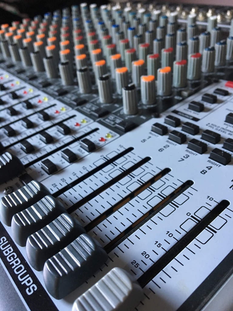 XENYX X2442USB Behringer Xenyx X2442USB Audiofanzine