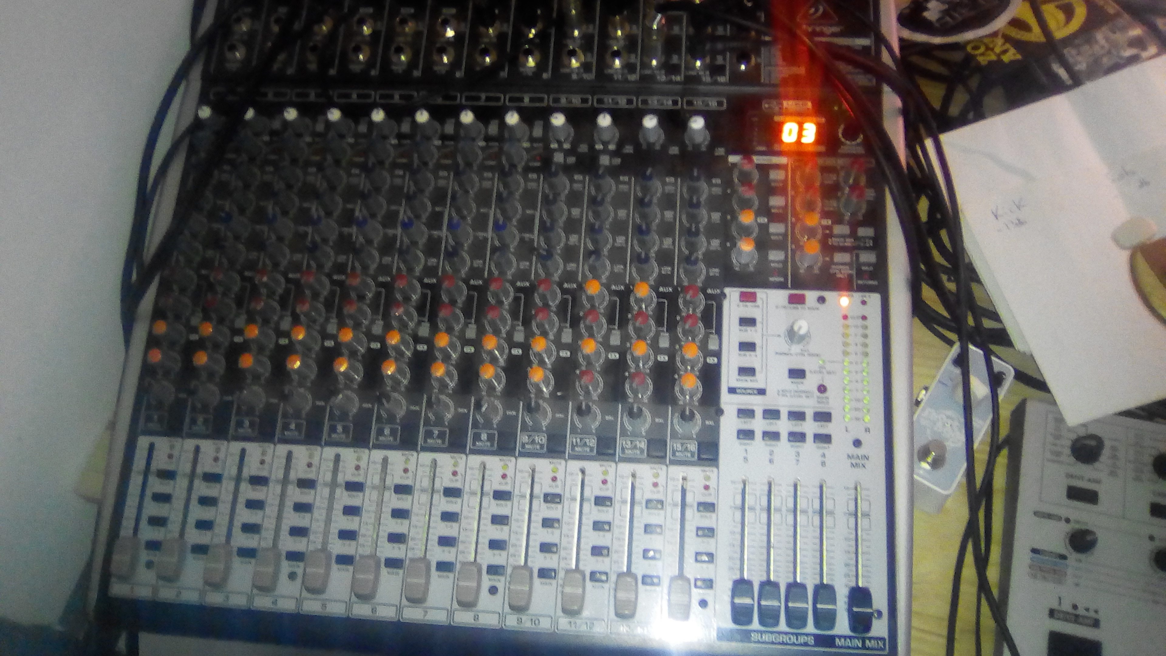 XENYX X2442USB Behringer Xenyx X2442USB Audiofanzine