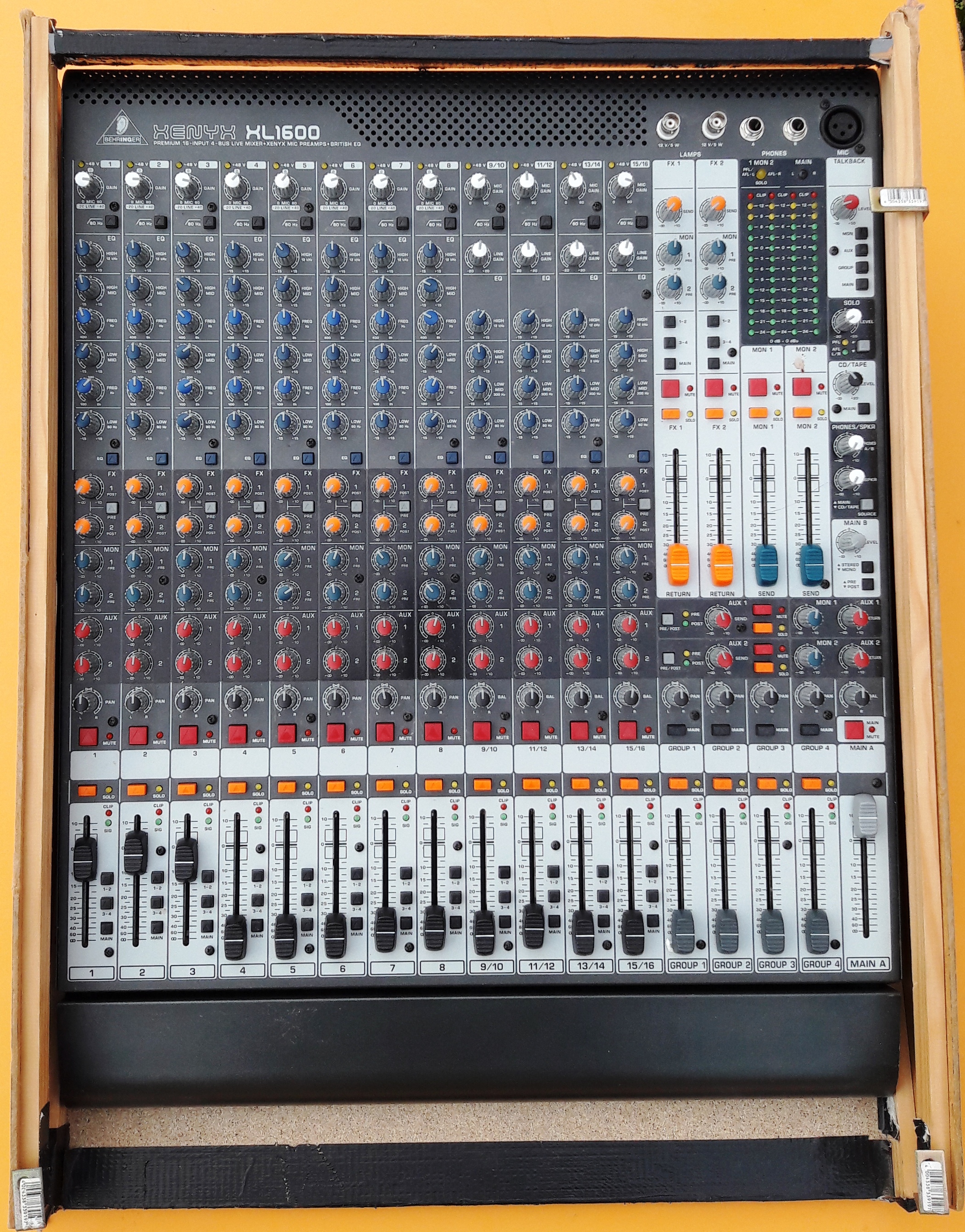 XENYX XL1600 Behringer Xenyx XL1600 Audiofanzine