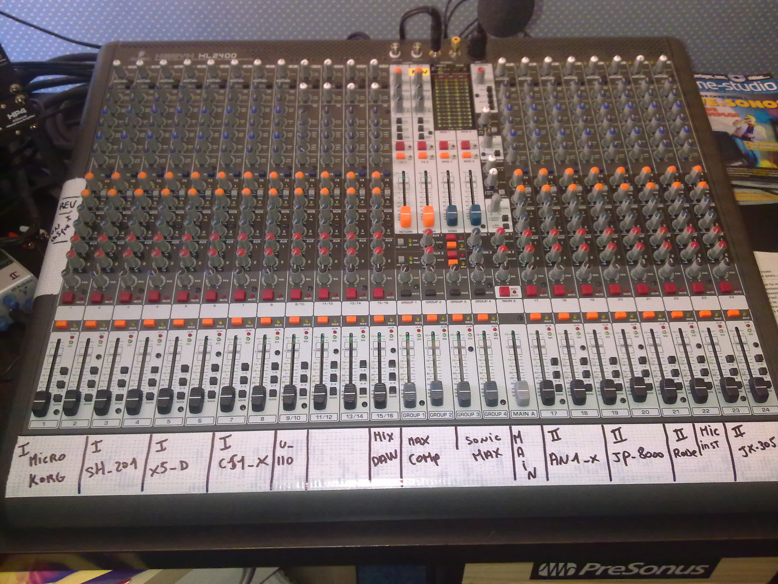 Behringer Xenyx XL2400 image (417587) Audiofanzine