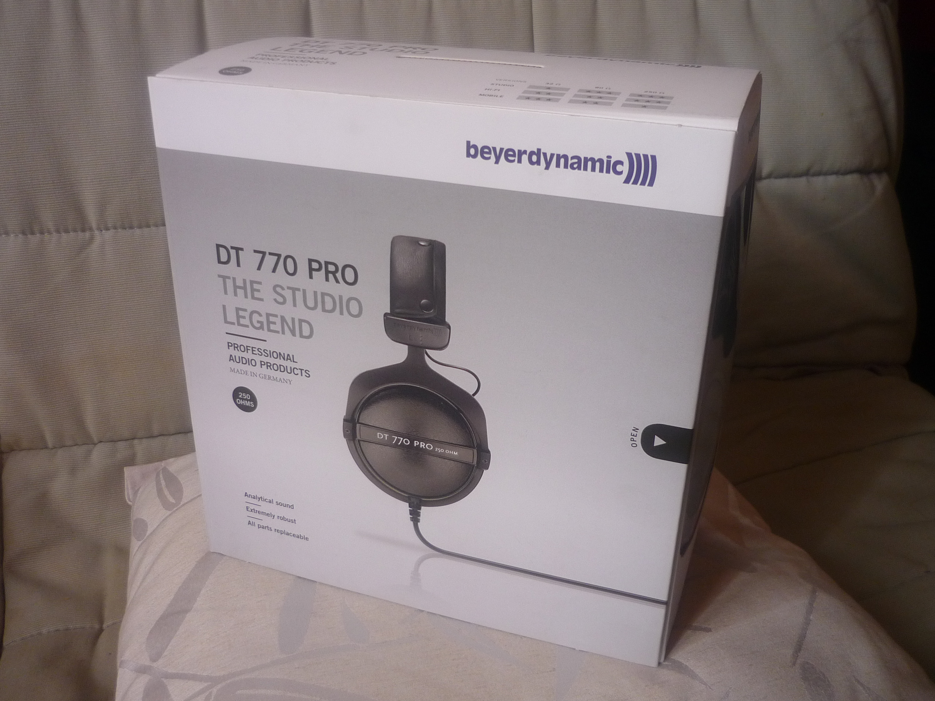 Photo Beyerdynamic DT 770 Pro 250 Ohms : Beyerdynamic DT ...