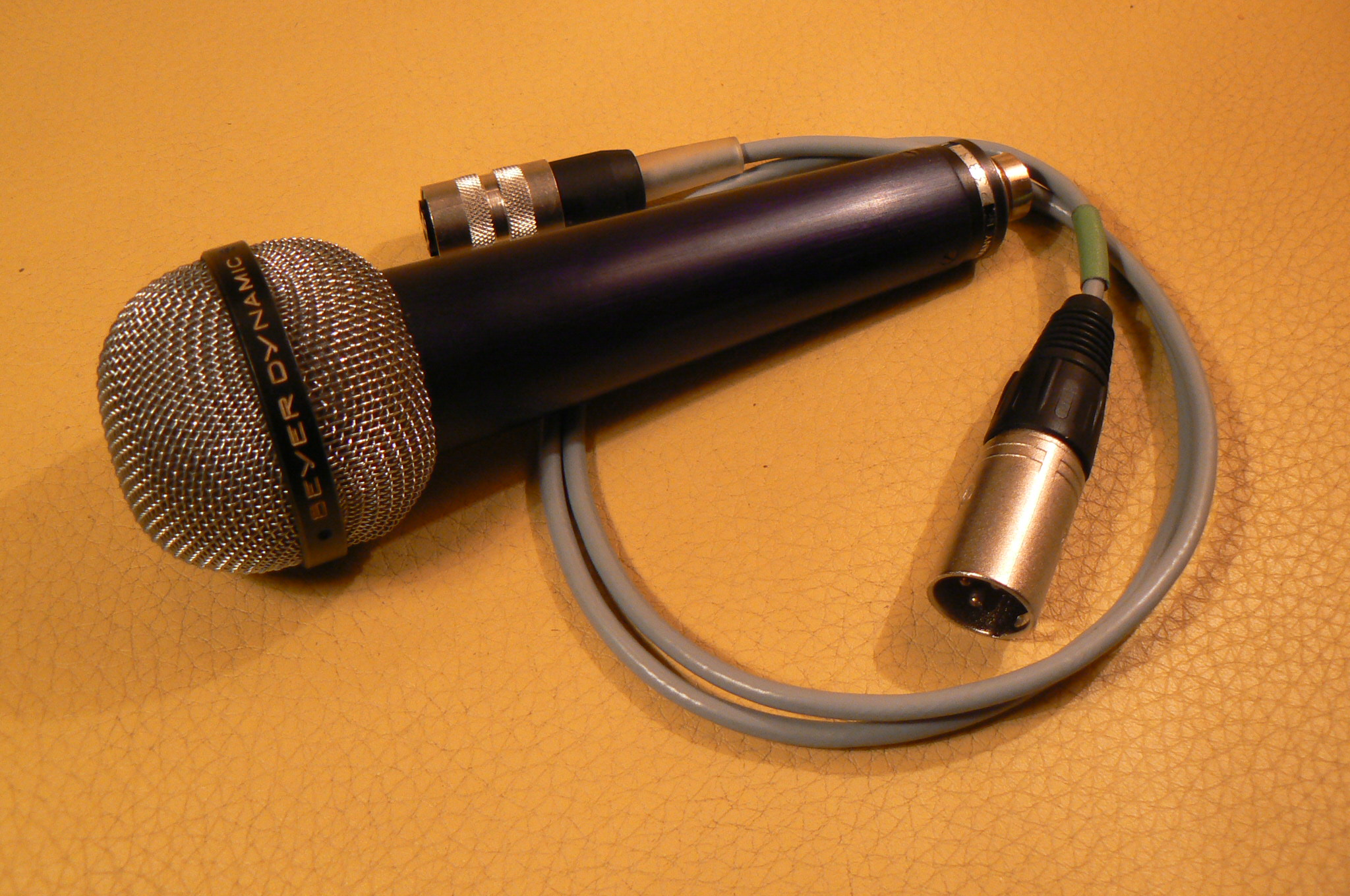 Microphone BeyerDynamic M500 N Ribbon (IledeFrance) Audiofanzine
