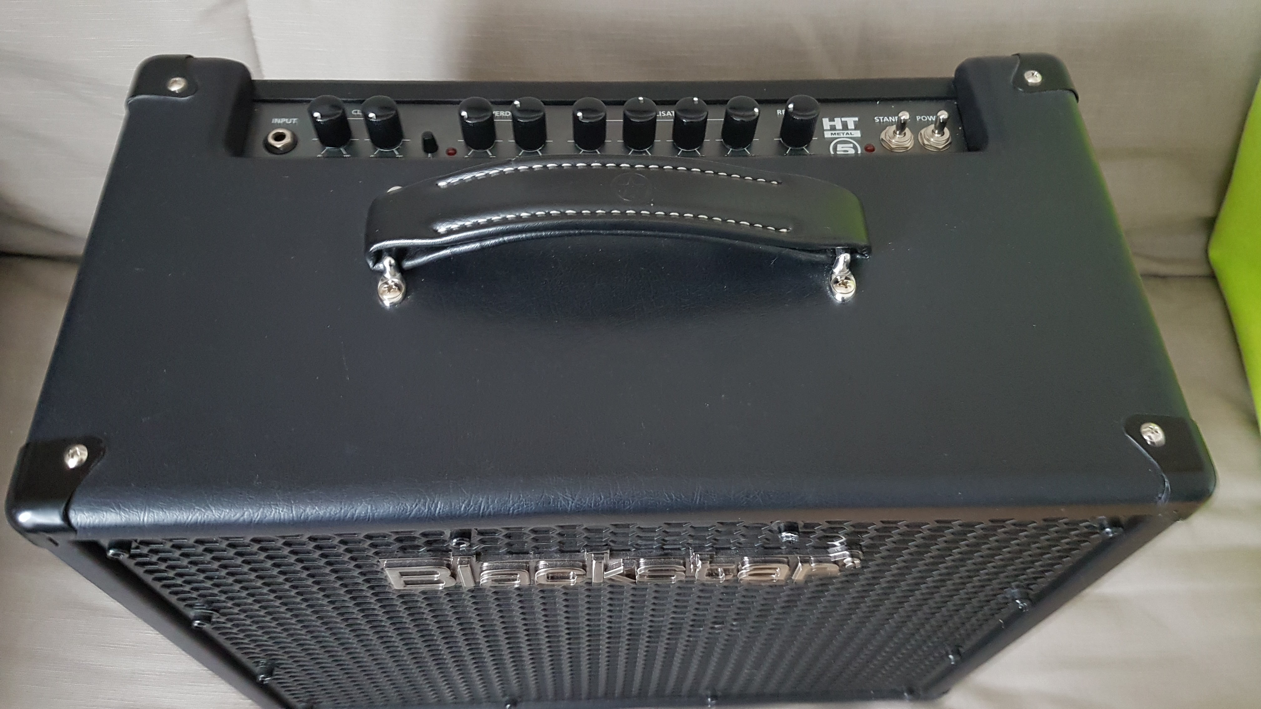 HT METAL 5 Blackstar Amplification HT Metal 5 Audiofanzine