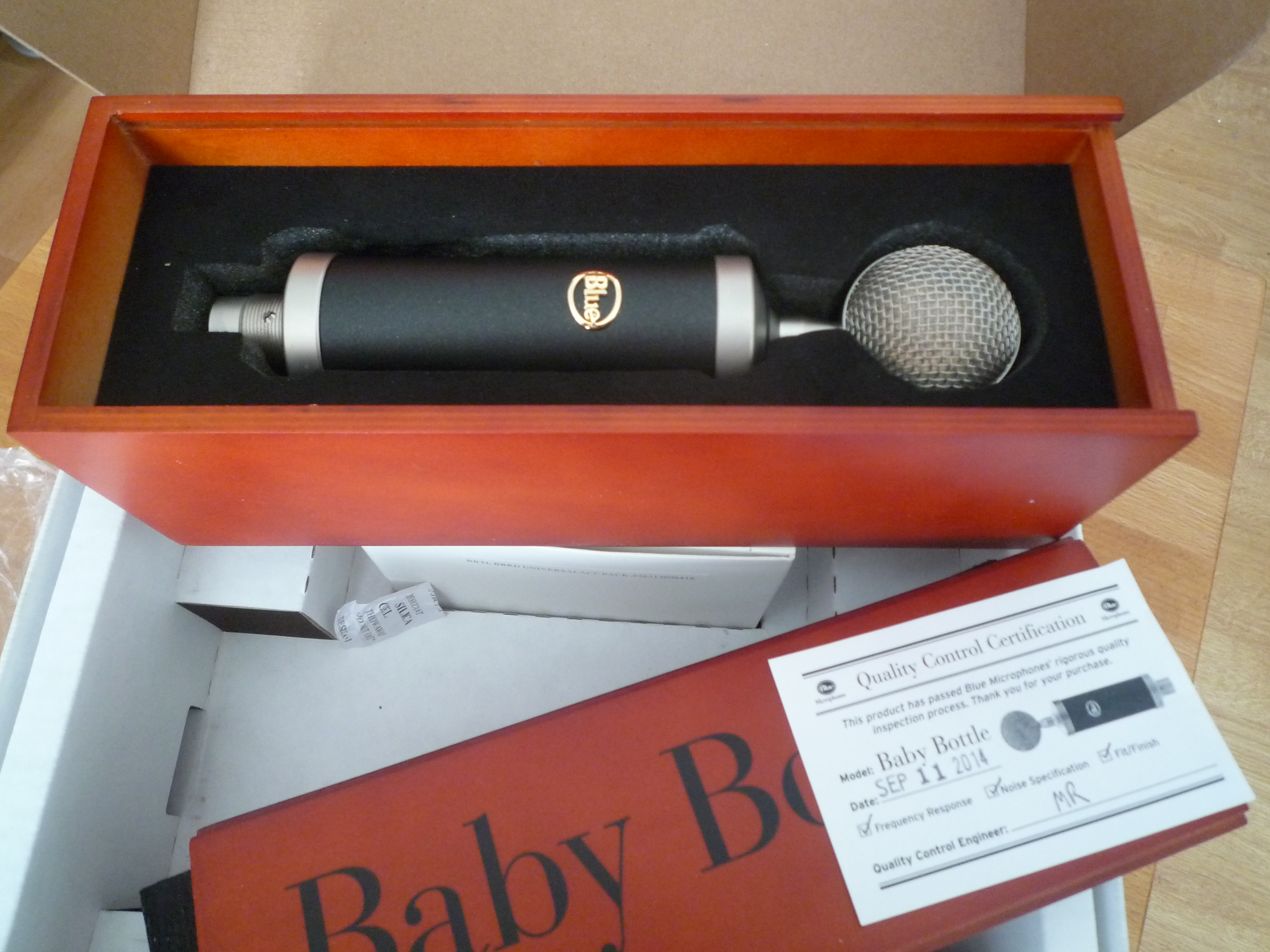 BABY BOTTLE Blue Microphones Baby Bottle Audiofanzine