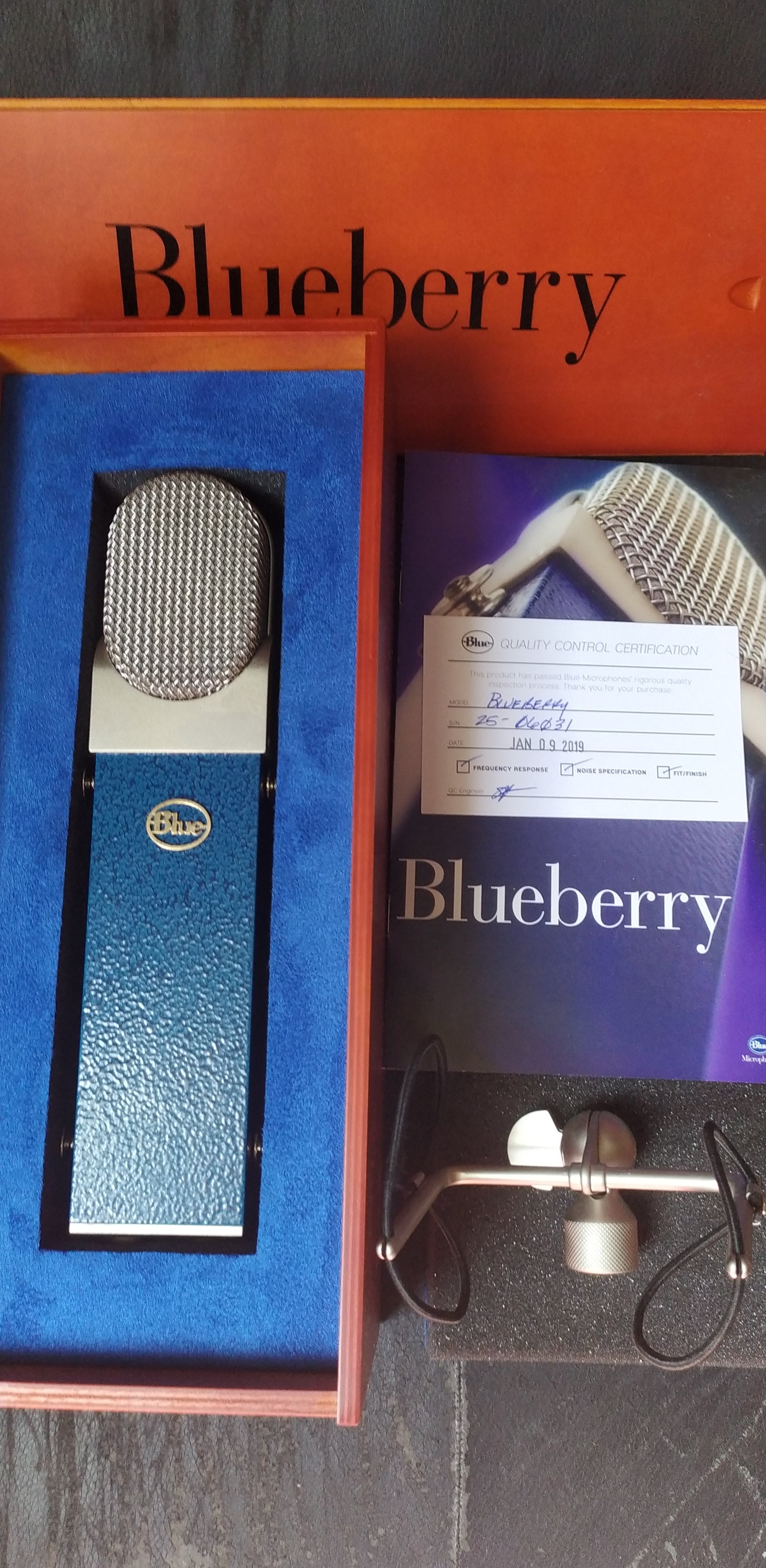 Blueberry Blue Microphones Blueberry Audiofanzine