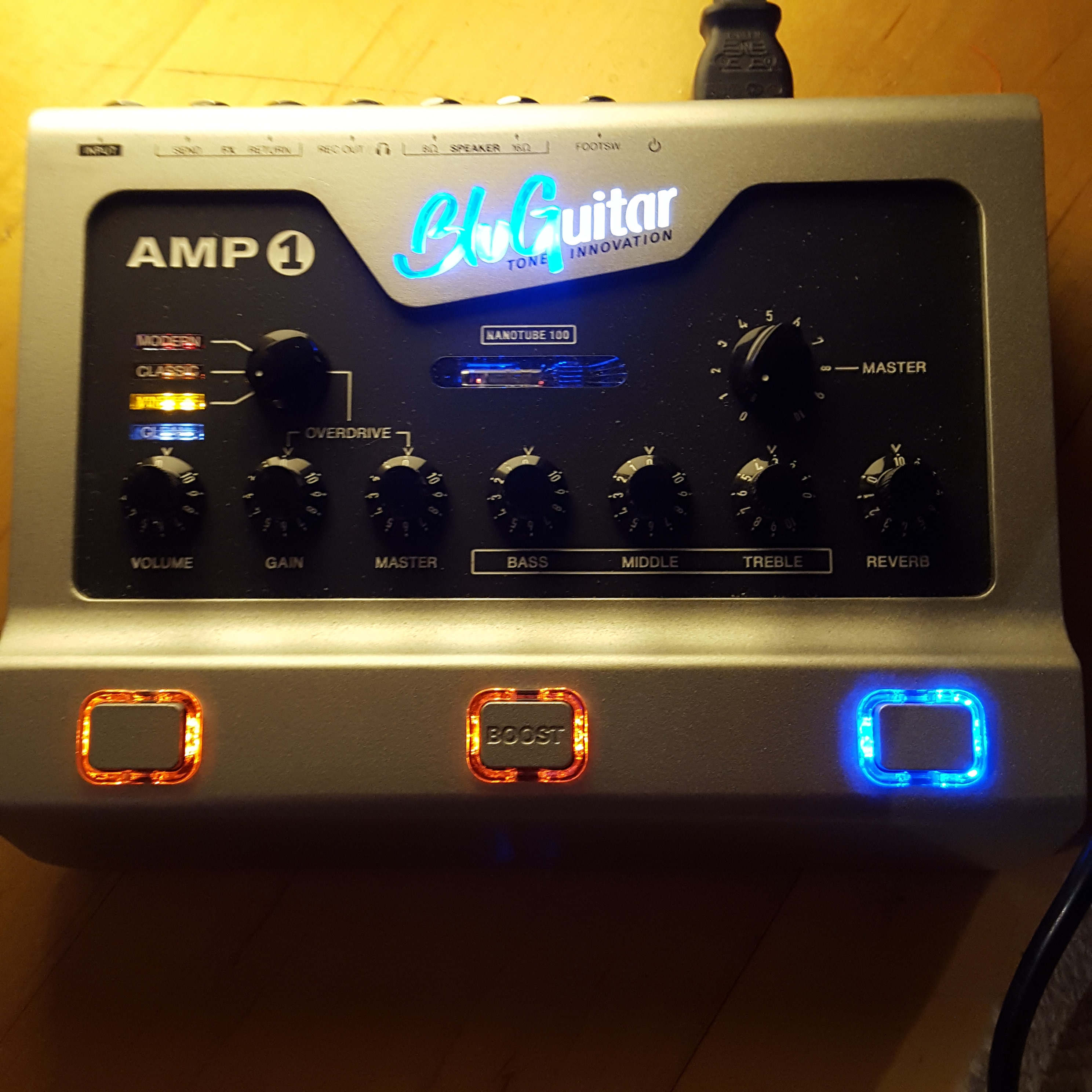 AMP1 BluGuitar Amp1 Audiofanzine