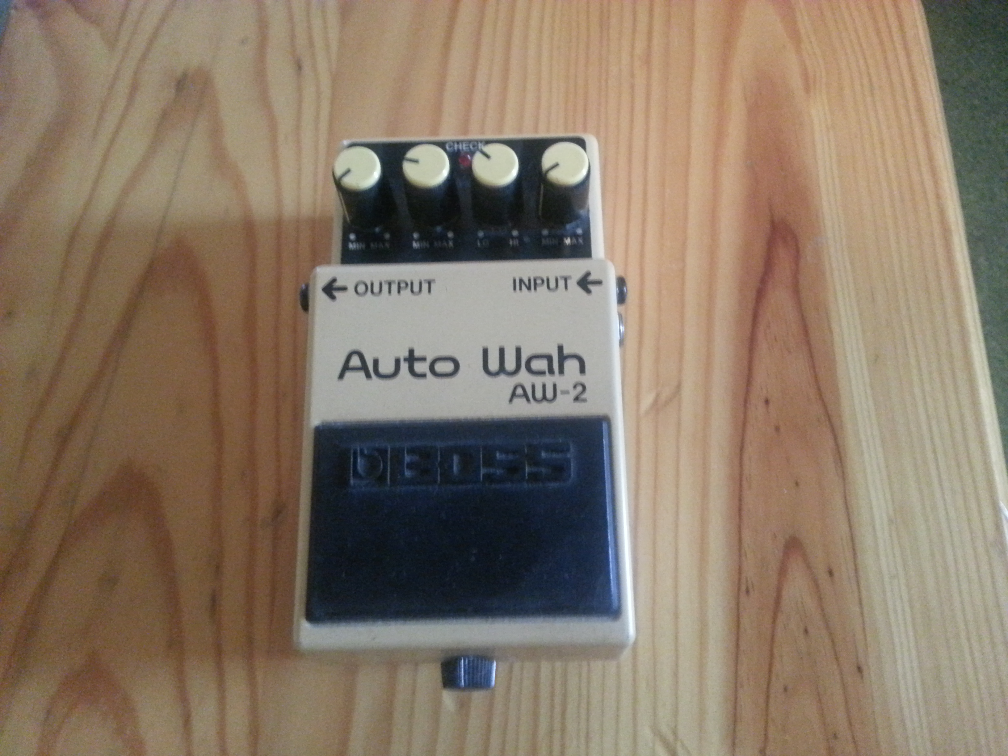 Boss AW2 Auto Wah image (662830) Audiofanzine