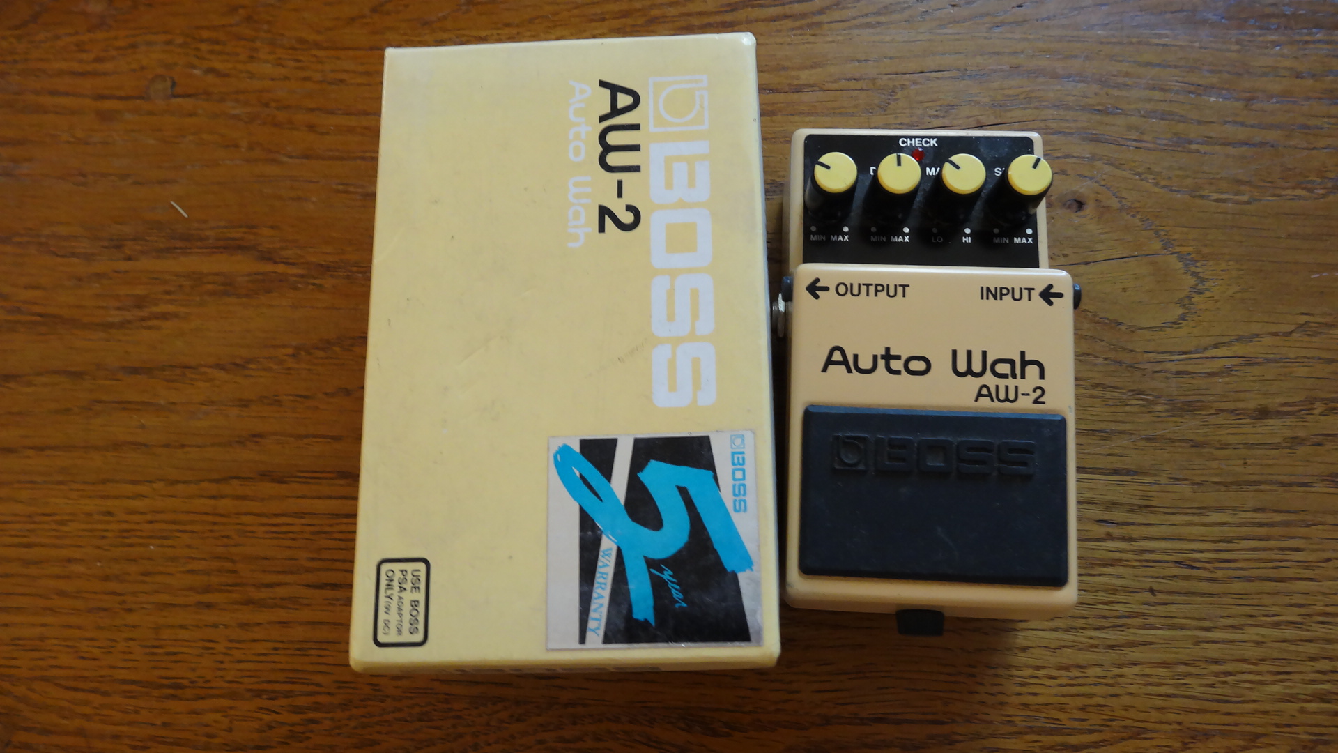 新品同様) BOSS AW-2 Auto Wah オート・ワウ Yahoo!フリマ（旧）+