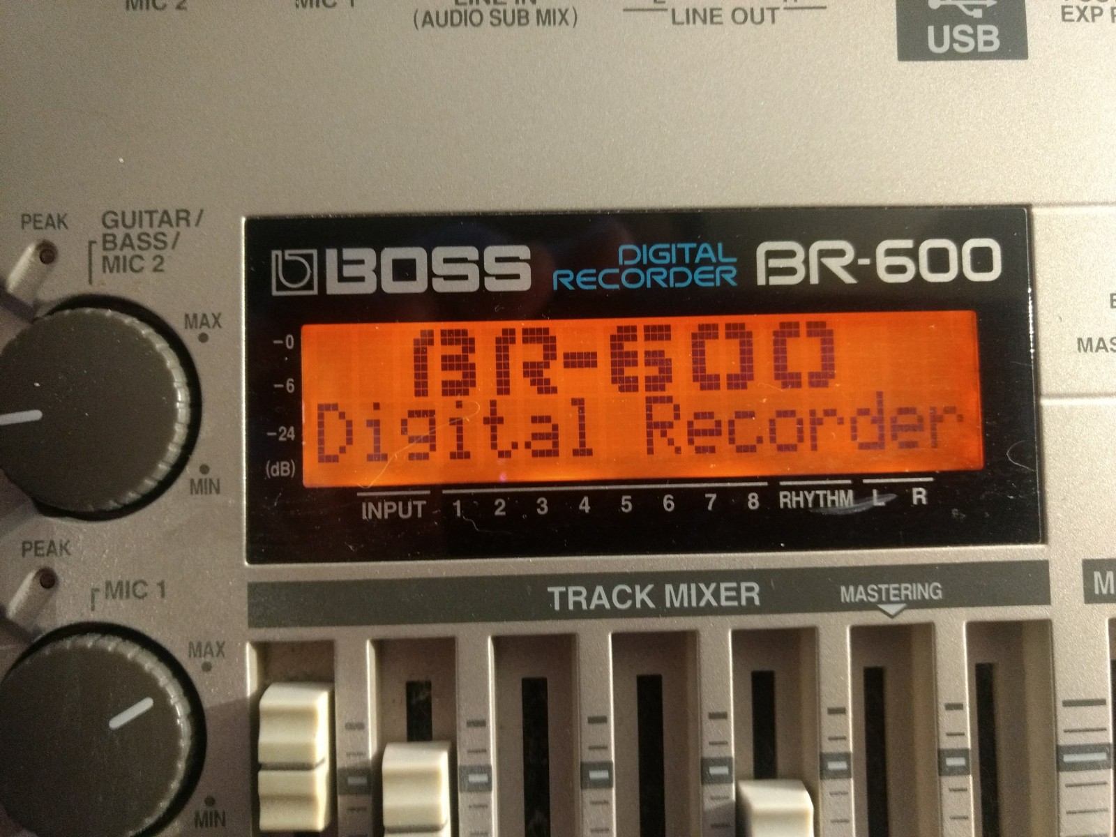 BR600 Digital Recorder Boss BR600 Digital Recorder Audiofanzine